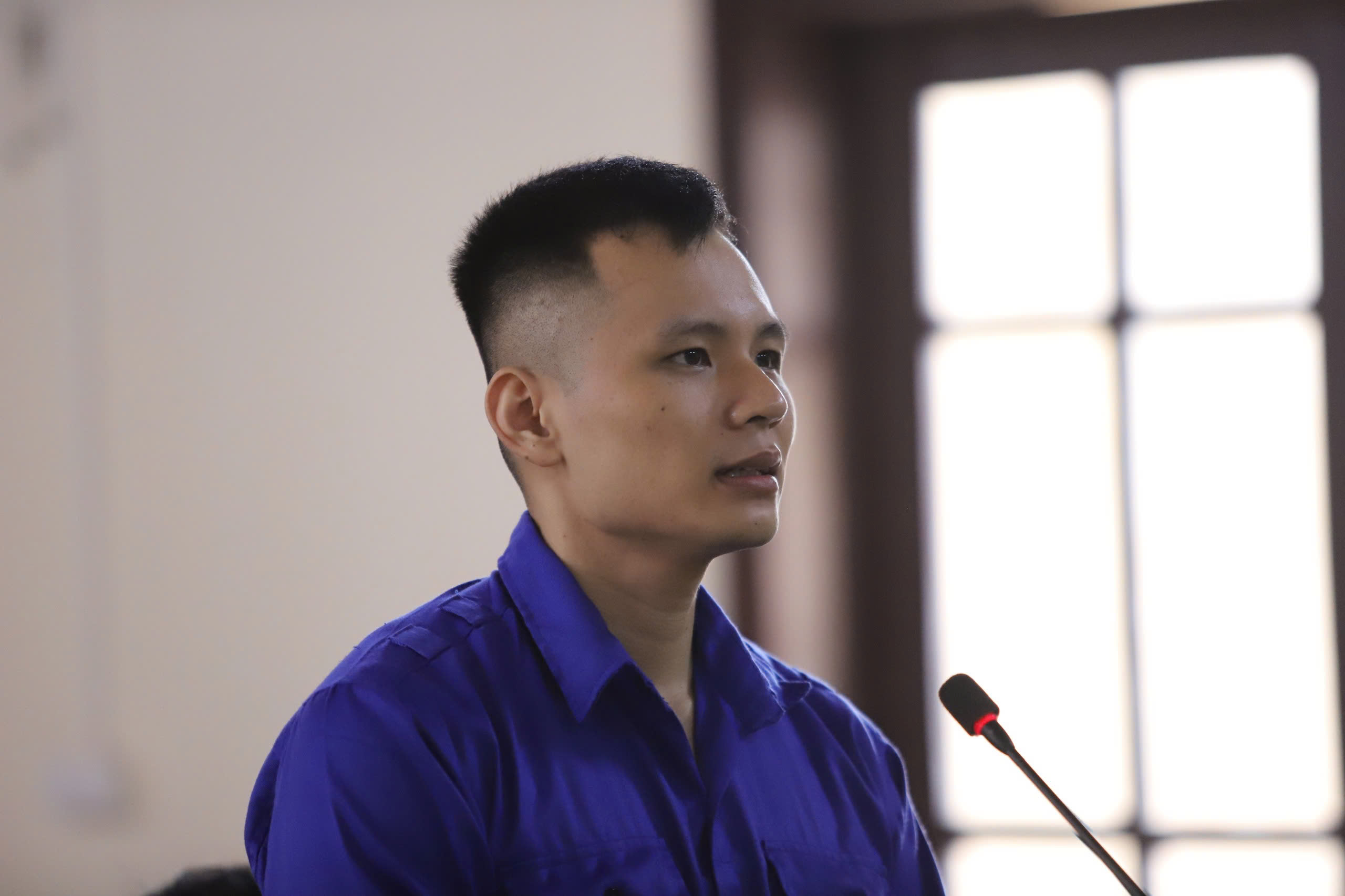 Bu&ocirc;n ma t&uacute;y, 2 cựu c&aacute;n bộ cảnh s&aacute;t điều tra tội phạm về ma t&uacute;y lĩnh &aacute;n- Ảnh 2.