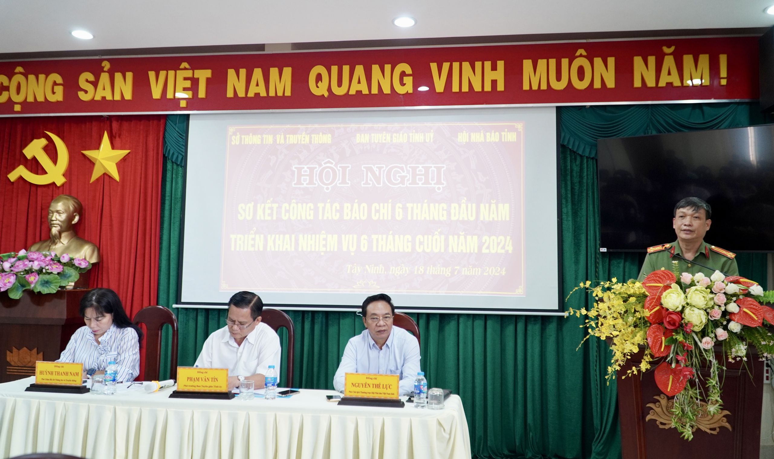 L&yacute; do h&agrave;ng loạt nạn nh&acirc;n sập bẫy kẻ lừa đảo qua mạng ở T&acirc;y Ninh- Ảnh 1.