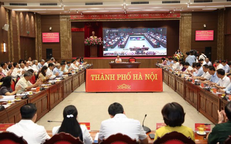 Không để lọt vào cấp ủy khóa mới những người xu nịnh, cơ hội chính trị
