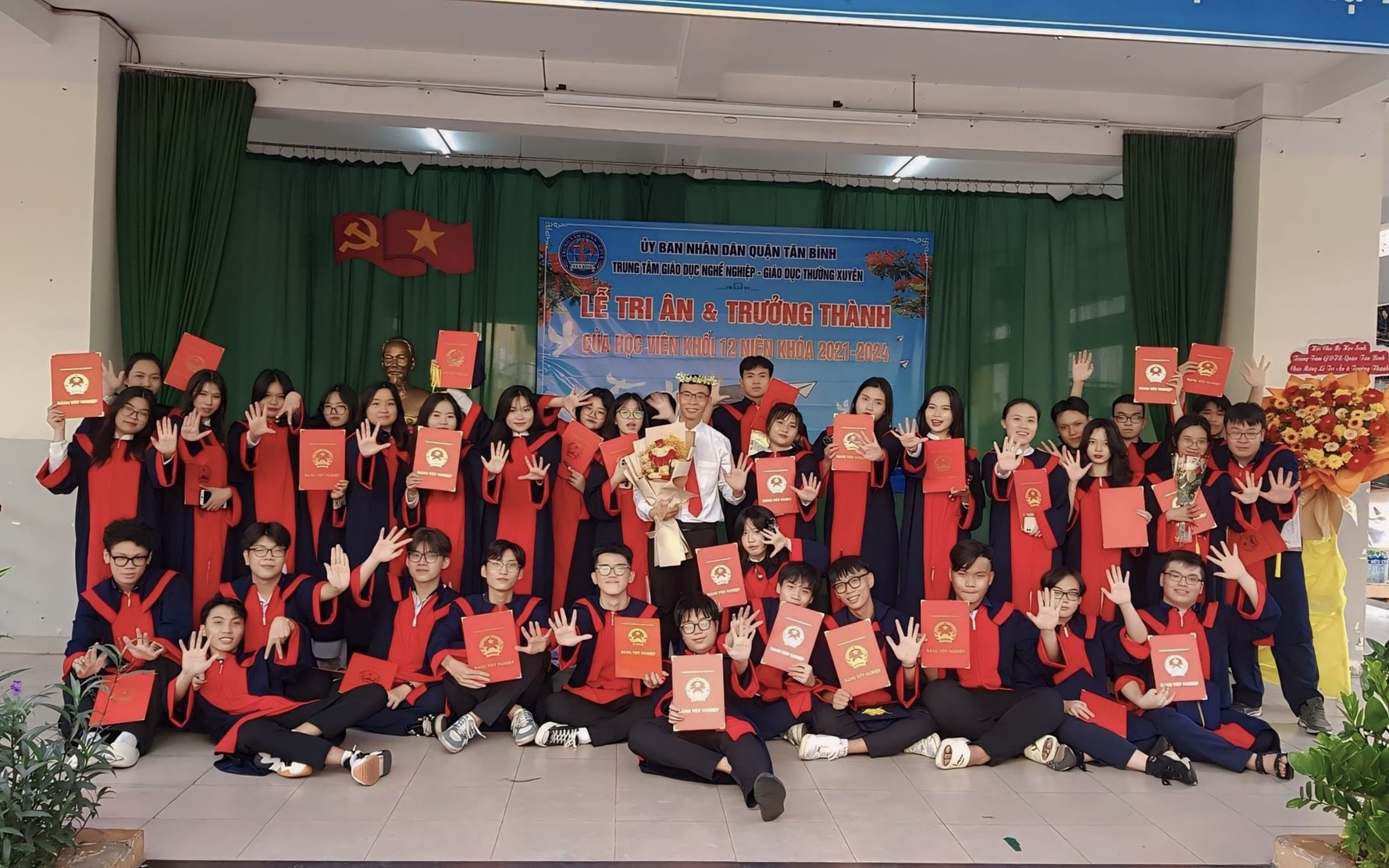 Trường nghề có tỉ lệ tốt nghiệp THPT tăng cao
