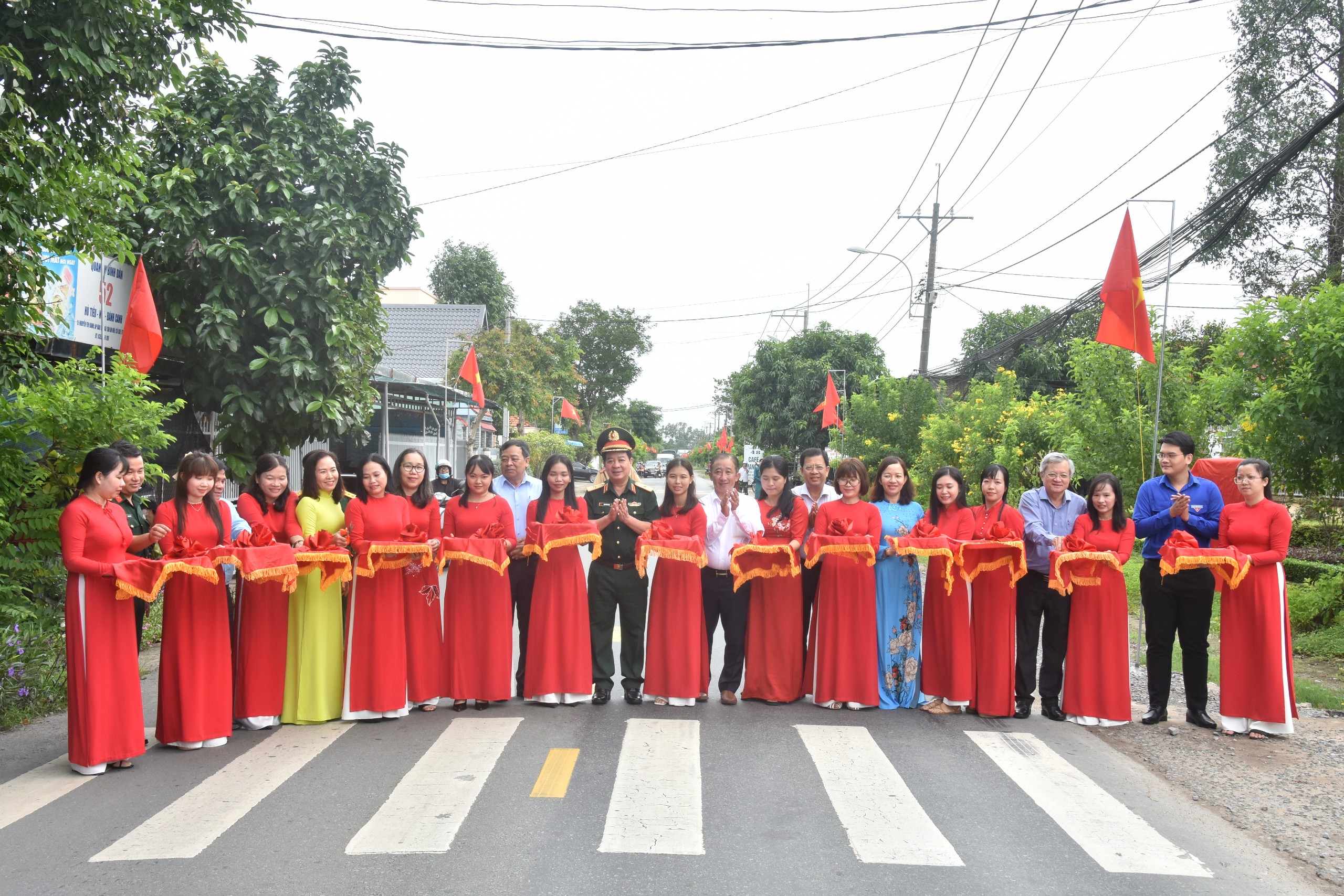 Khánh thành đường cờ Tổ quốc dài nhất TP HCM- Ảnh 5.