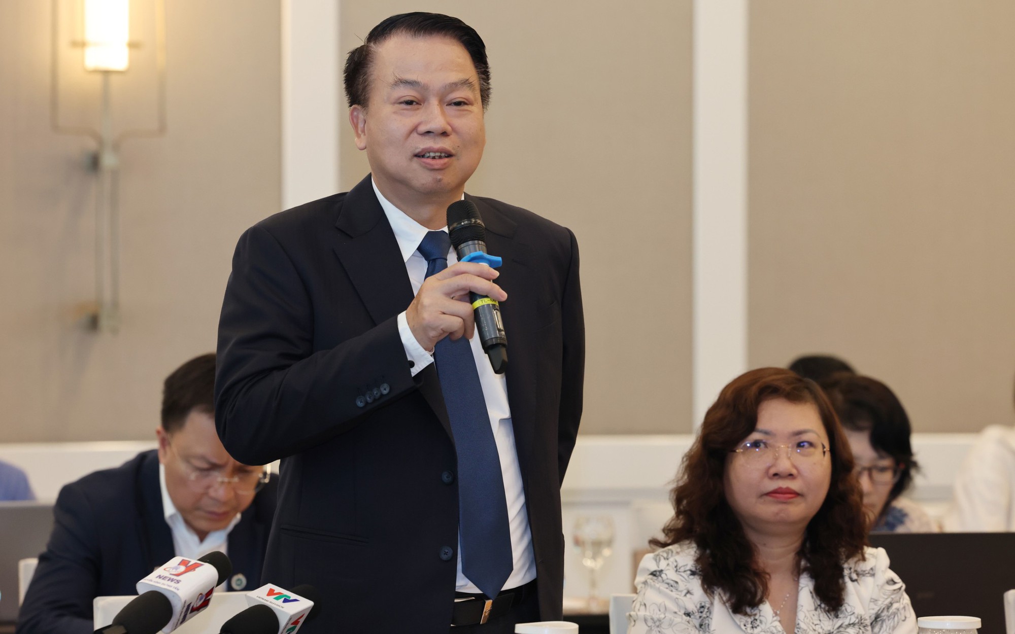 Bộ Tài chính: Có 8 triệu tài khoản chứng khoán nhưng nhà đầu tư tổ chức còn ít 