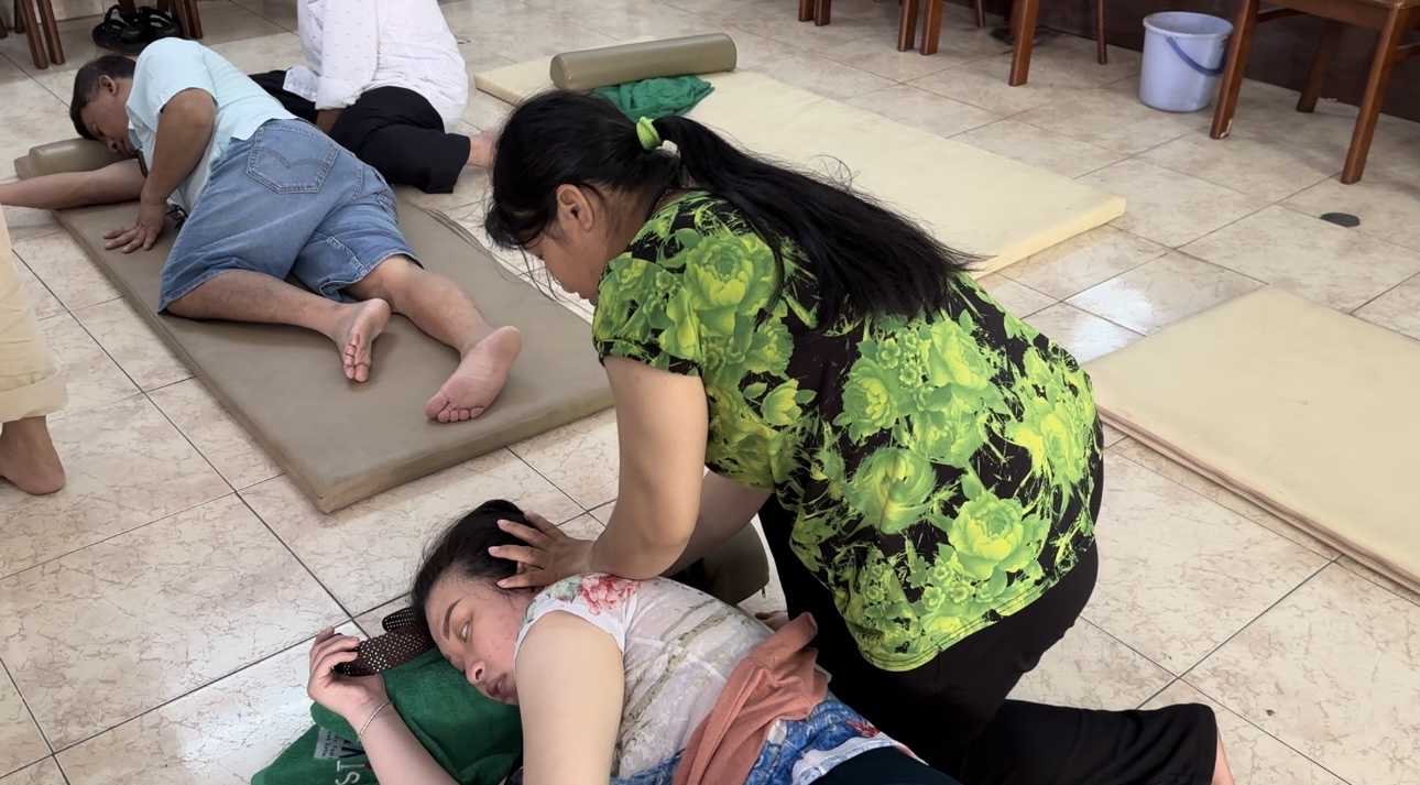 Lớp dạy nghề miễn ph&iacute; cho người đặc biệt- Ảnh 19.