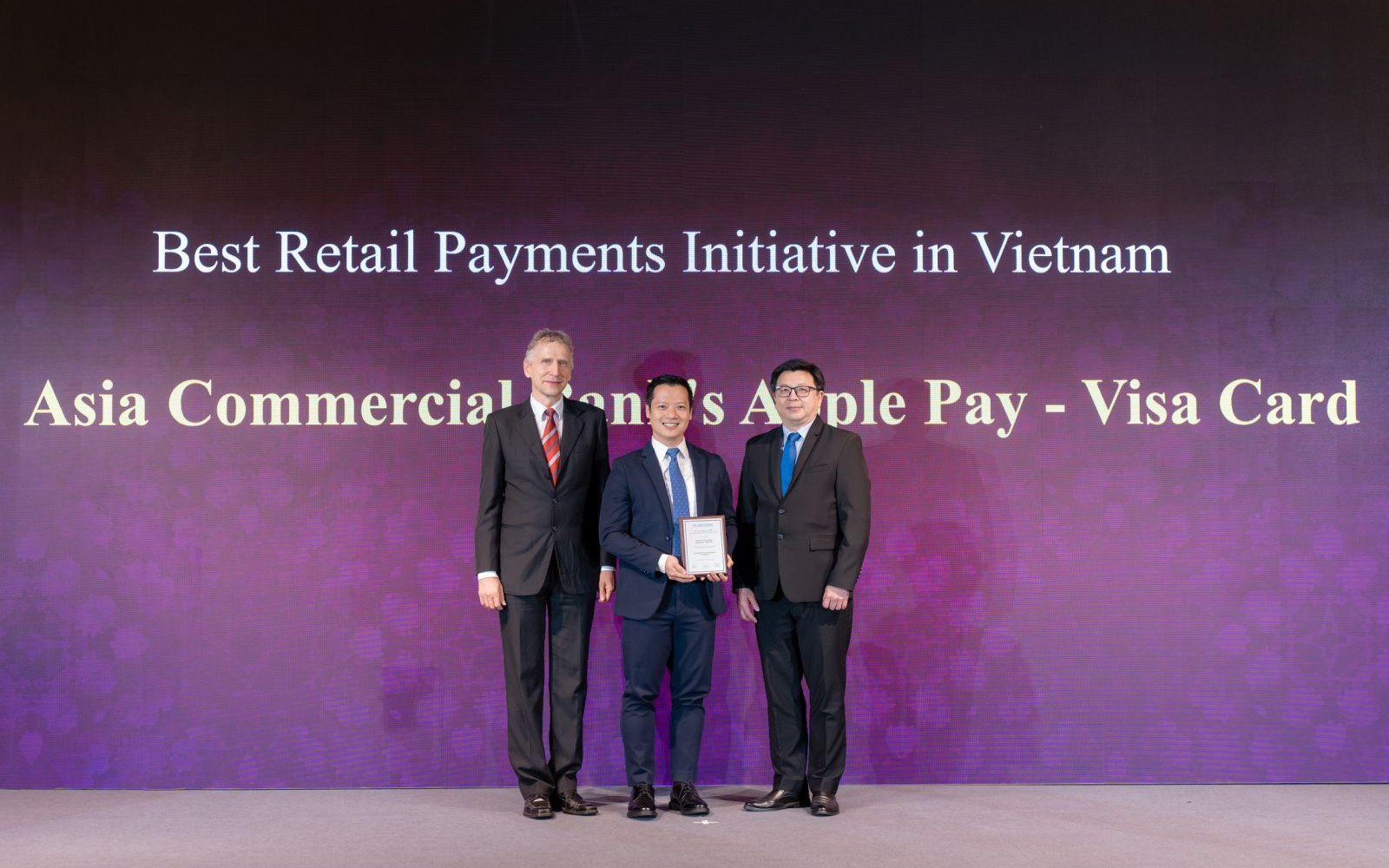 ACB nhận giải thưởng ngân hàng ứng dụng công nghệ thanh toán Apple Pay tốt nhất