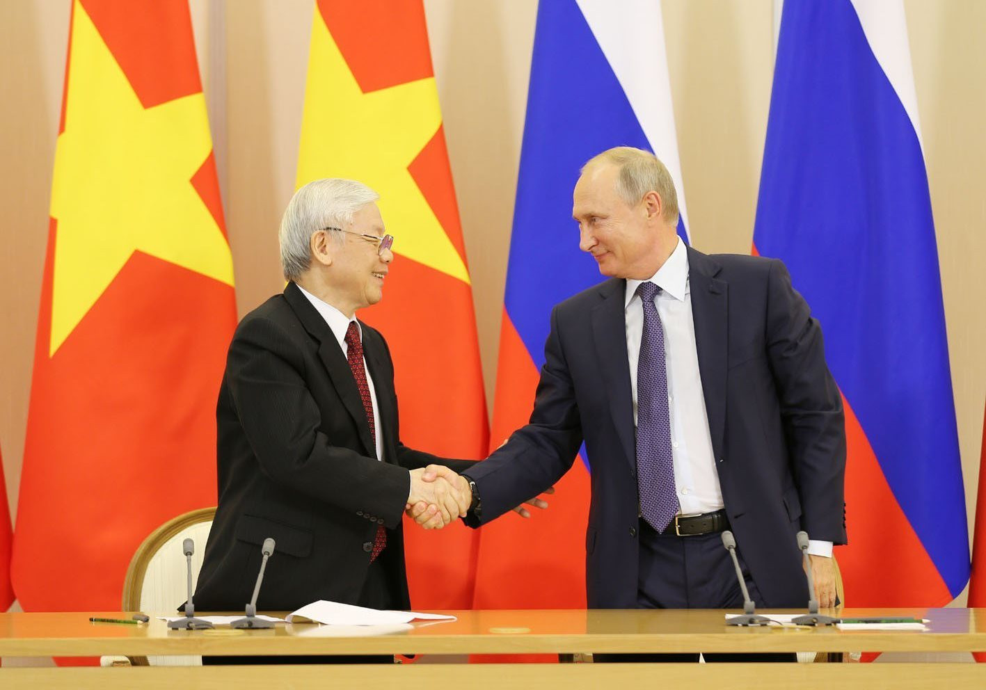 Tổng thống Nga Putin: Tôi sẽ giữ mãi ấn tượng
về Tổng Bí thư Nguyễn Phú Trọng- Ảnh 1.