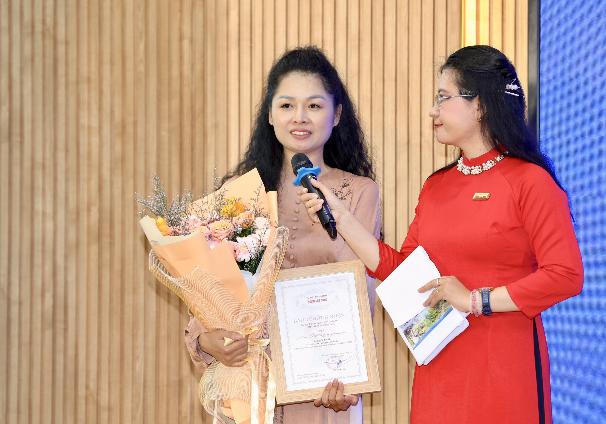 Trao giải 2 cuộc thi "Chủ quyền Quốc gia bất khả xâm phạm" và "Thiêng liêng cờ Tổ quốc"- Ảnh 7.