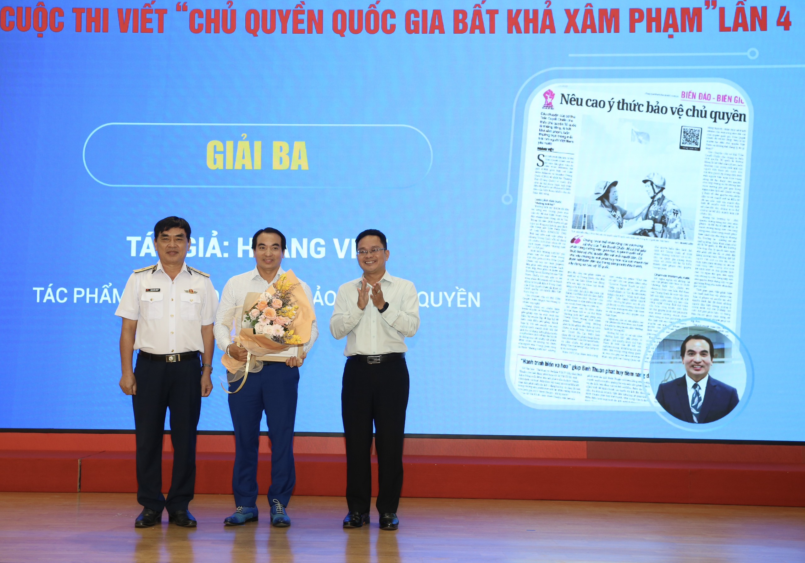 Trao giải 2 cuộc thi "Chủ quyền Quốc gia bất khả xâm phạm" và "Thiêng liêng cờ Tổ quốc"- Ảnh 5.