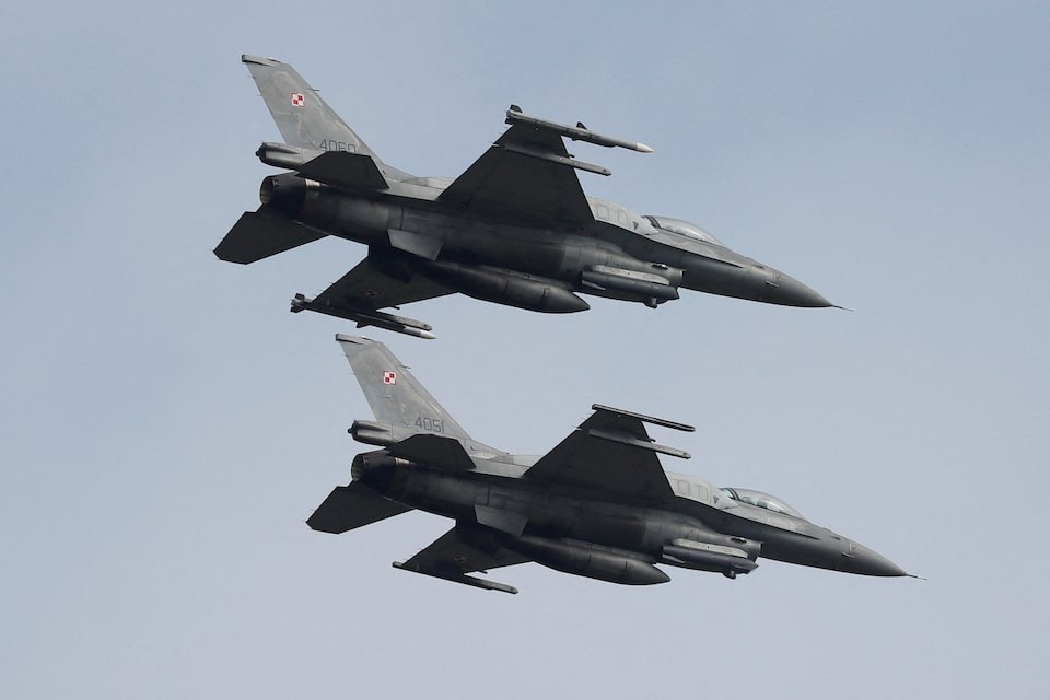 Nga tập k&iacute;ch cản đường F-16, Ukraine đ&oacute;n tin vui từ H&agrave; Lan v&agrave; Mỹ- Ảnh 2.