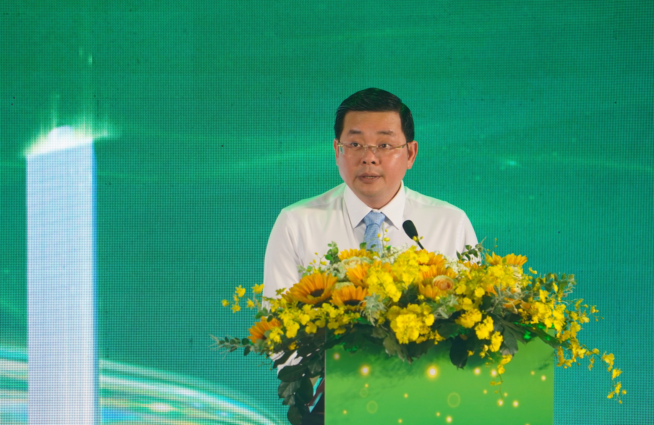 TP HCM: Khởi c&ocirc;ng nh&agrave; m&aacute;y đốt r&aacute;c ph&aacute;t điện c&ocirc;ng suất đến 2.600 tấn/ng&agrave;y- Ảnh 1.