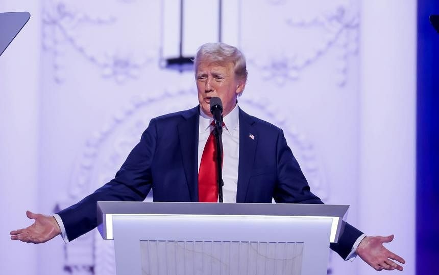 Ông Donald Trump nói "có thể bình ổn thế giới bằng một cú điện thoại”