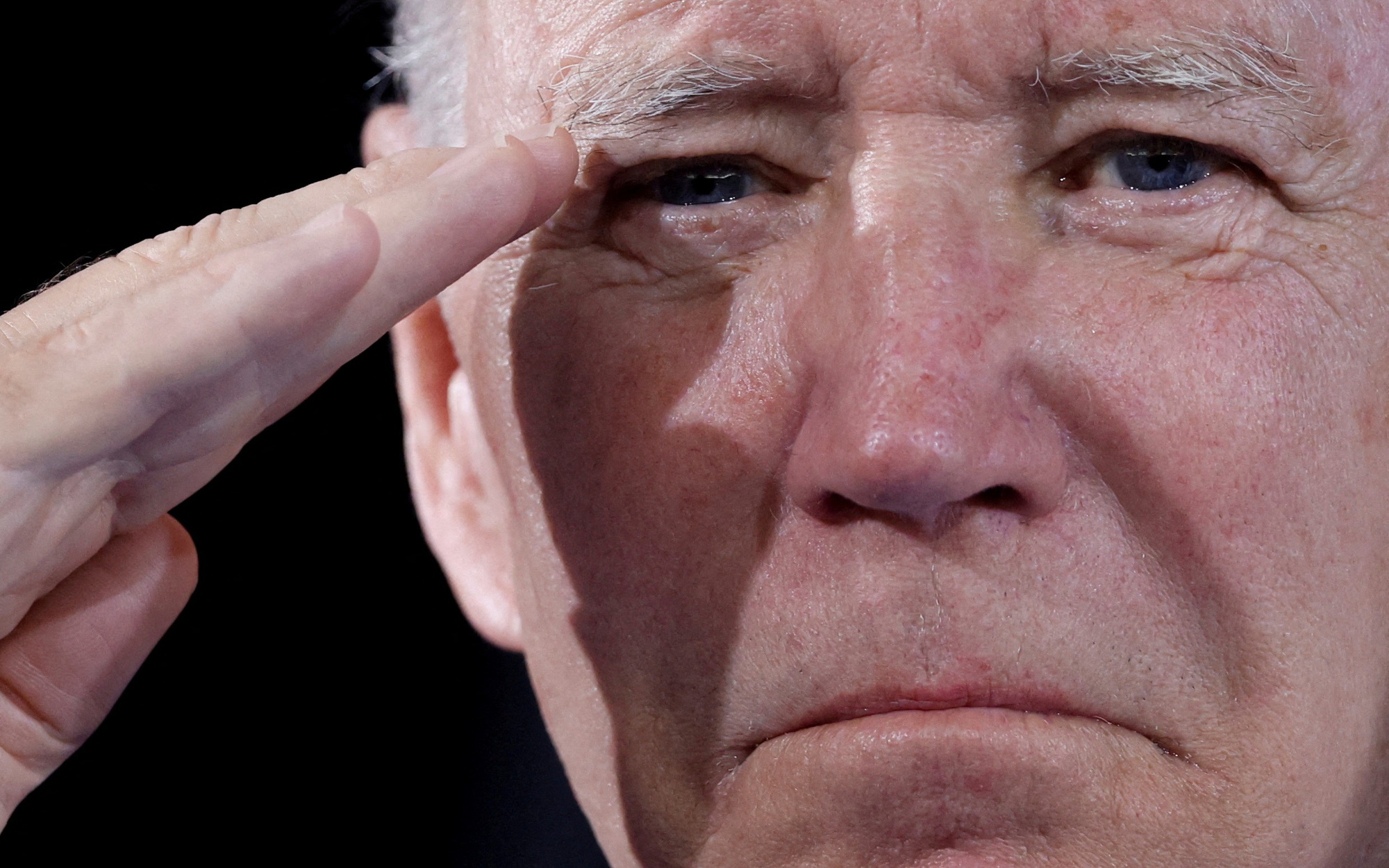 Tiết lộ những cuộc gọi ở "phút 89" của Tổng thống Biden
