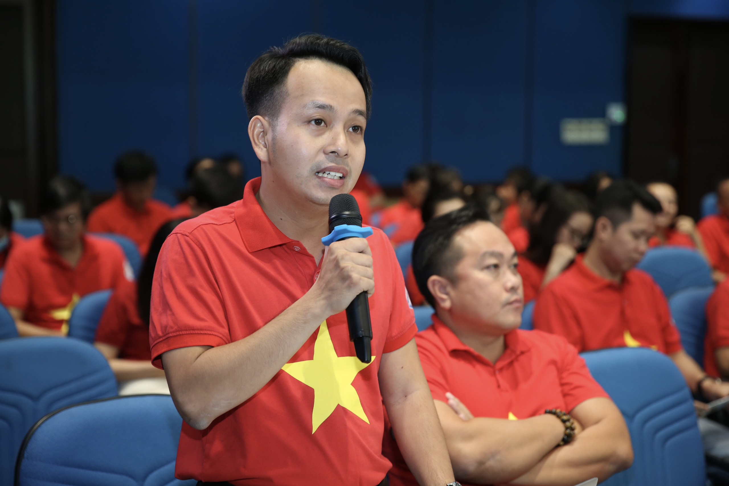 B&aacute;o Người Lao Động ki&ecirc;n tr&igrave; theo đuổi ti&ecirc;u ch&iacute; "Nhanh - Hay - Ch&iacute;nh x&aacute;c - Tr&aacute;ch nhiệm - Nh&acirc;n văn"- Ảnh 9.