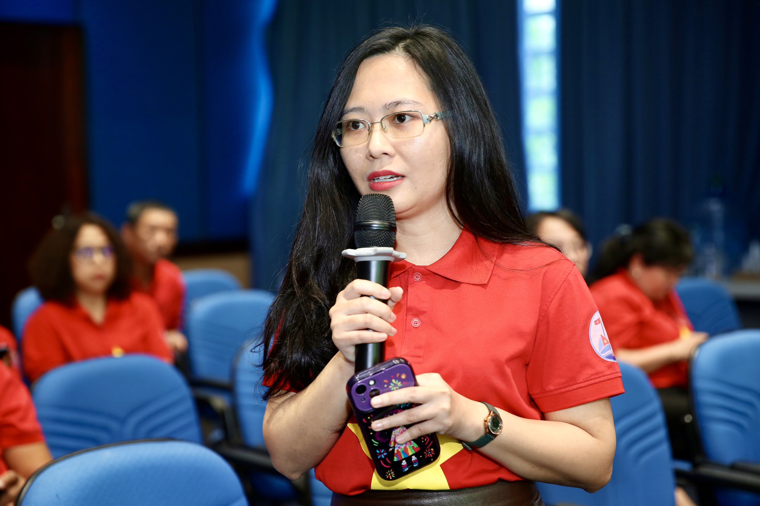B&aacute;o Người Lao Động ki&ecirc;n tr&igrave; theo đuổi ti&ecirc;u ch&iacute; "Nhanh - Hay - Ch&iacute;nh x&aacute;c - Tr&aacute;ch nhiệm - Nh&acirc;n văn"- Ảnh 11.