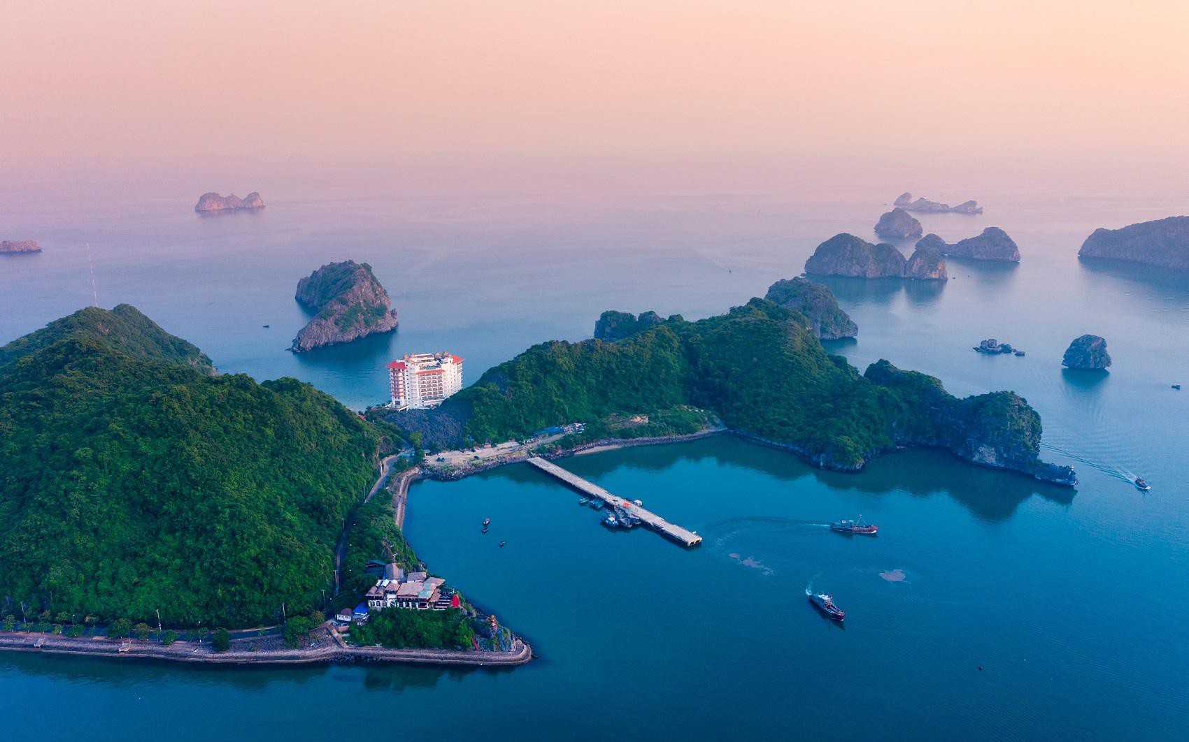 Viết “chương mới” cho du lịch Cát Bà