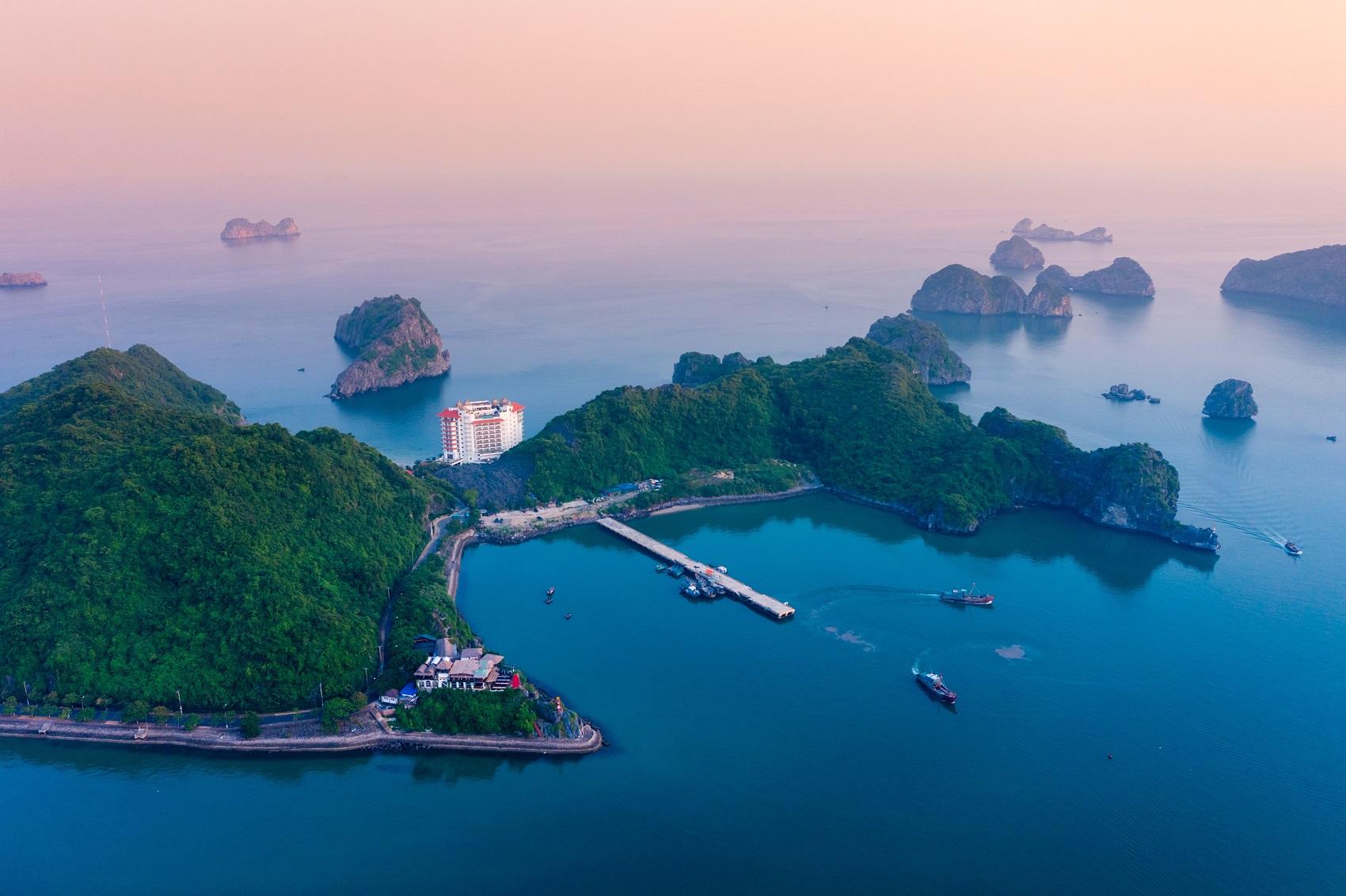 Viết &ldquo;chương mới&rdquo; cho du lịch C&aacute;t B&agrave;- Ảnh 3.