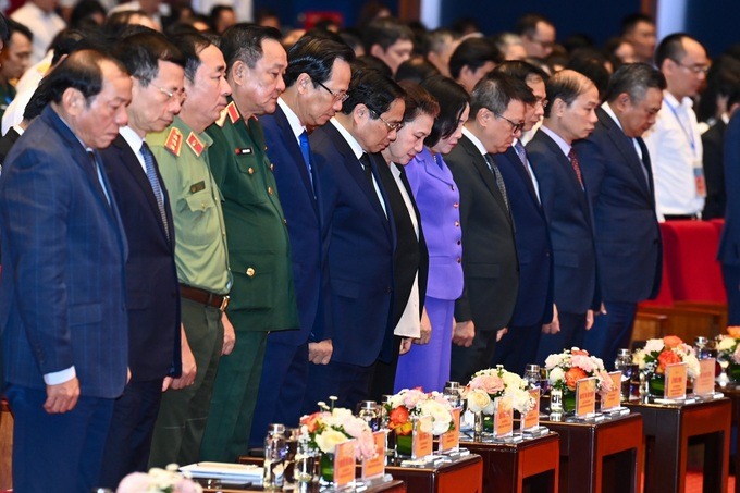 Thủ tướng Phạm Minh Ch&iacute;nh: Lu&ocirc;n ghi nhớ, tri &acirc;n những người đ&atilde; hy sinh v&igrave; Tổ quốc- Ảnh 1.