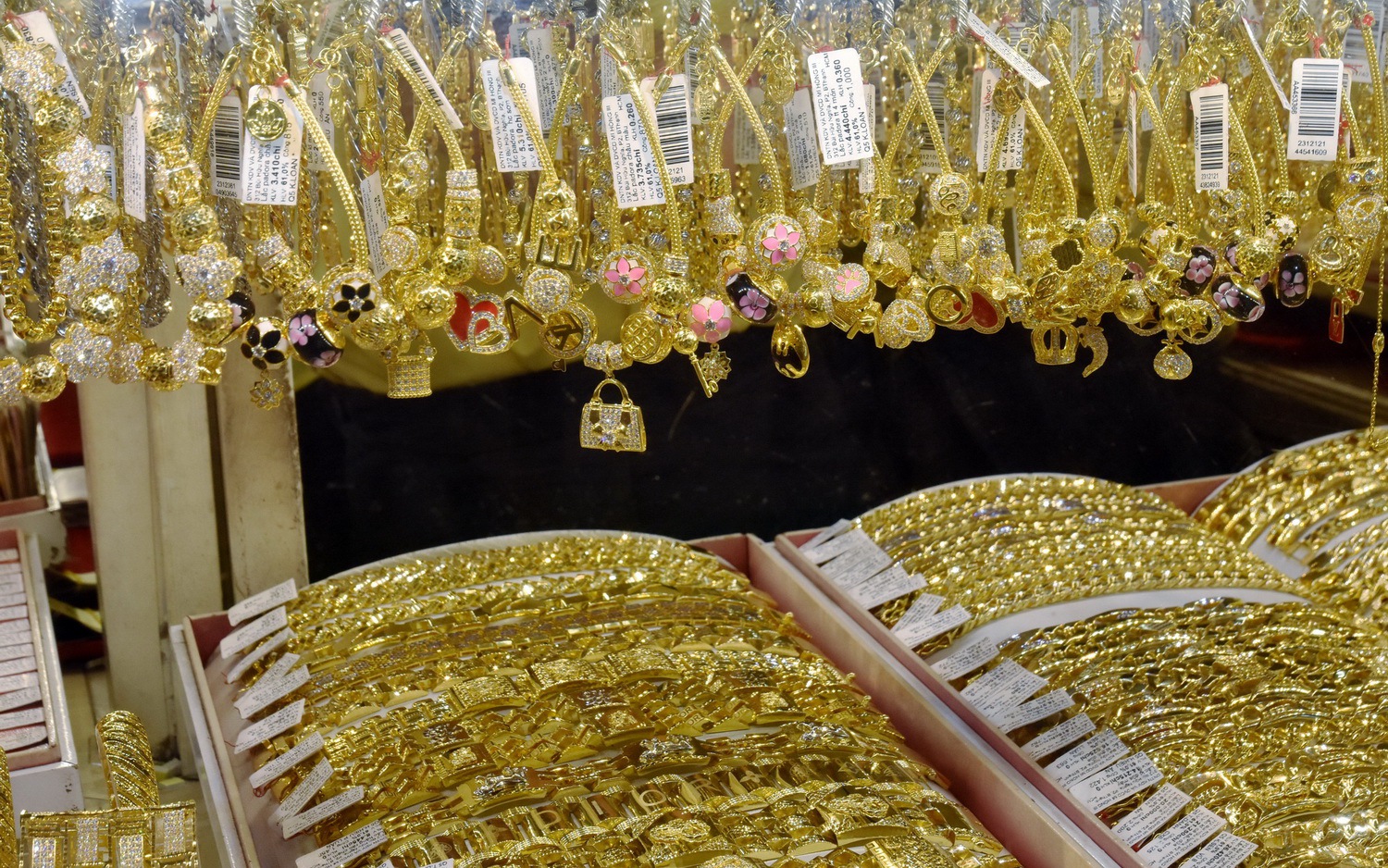 Giá vàng hôm nay, 24-7: Tăng trở lại