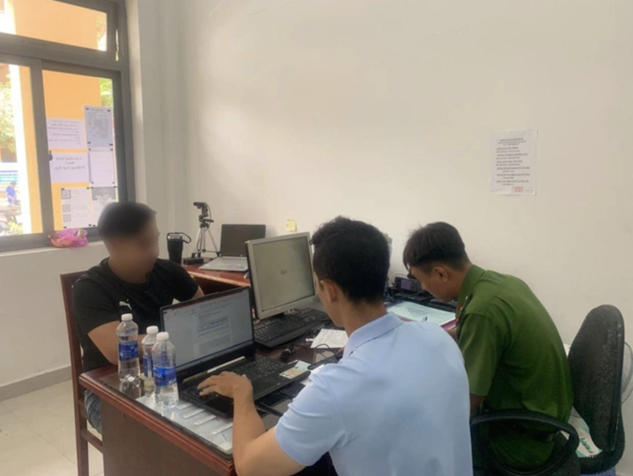 Cộng đồng mạng "phong s&aacute;t" những kẻ lợi dụng c&acirc;u view tr&ecirc;n mạng x&atilde; hội- Ảnh 1.