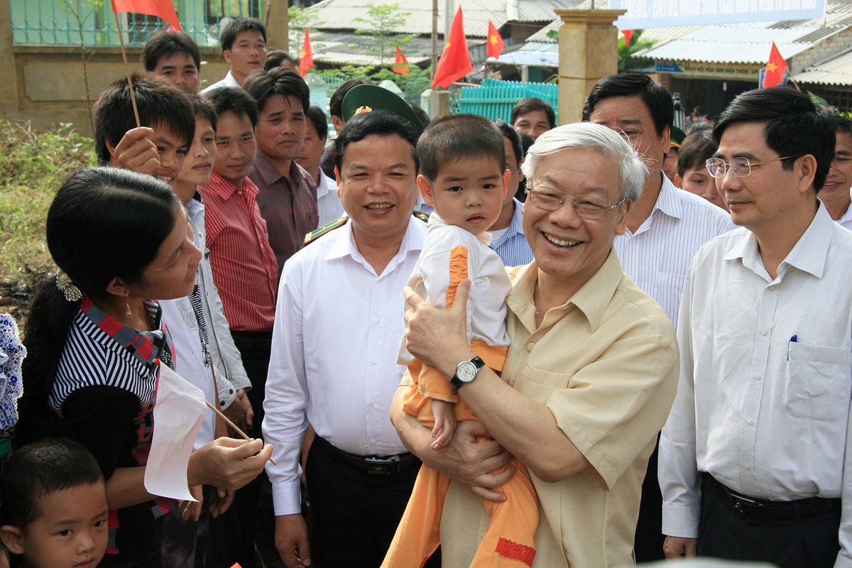 Tổng Bí thư Nguyễn Phú Trọng: Đường khó, dân đi được, mình cũng đi được- Ảnh 1.