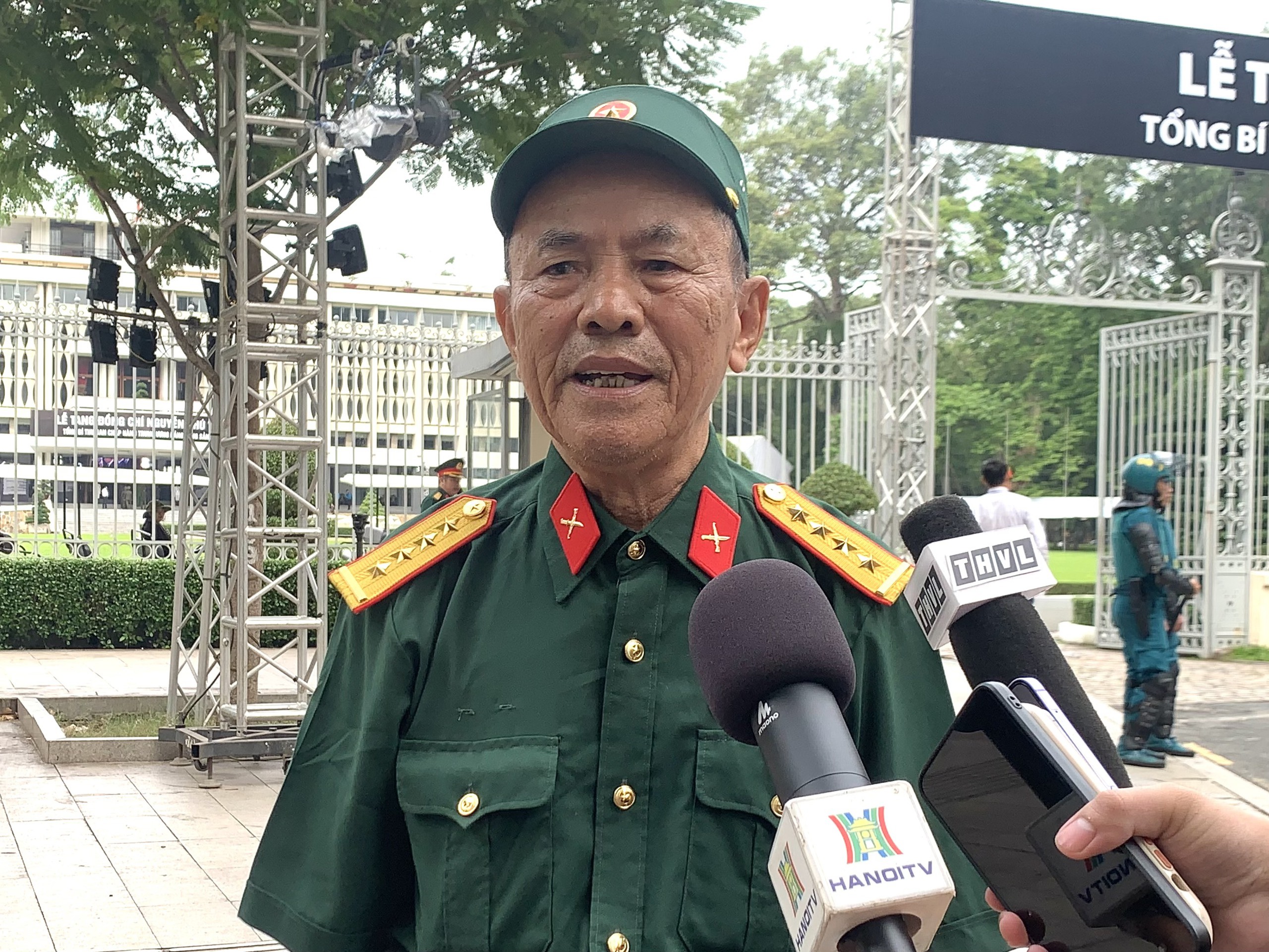 Mong được viếng Tổng B&iacute; thư Nguyễn Ph&uacute; Trọng để b&agrave;y tỏ l&ograve;ng k&iacute;nh trọng v&agrave; niềm tiếc thương- Ảnh 2.