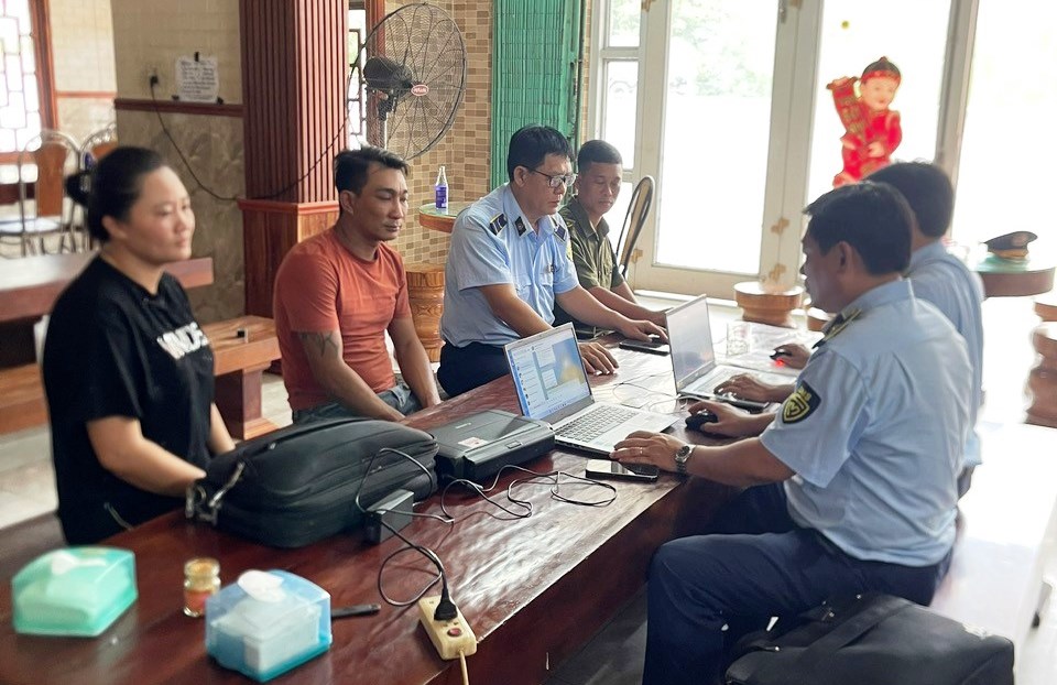 Diễn biến n&oacute;ng vụ qu&aacute;n cơm bị tố "chặt ch&eacute;m" ở Vạn Ninh- Ảnh 1.