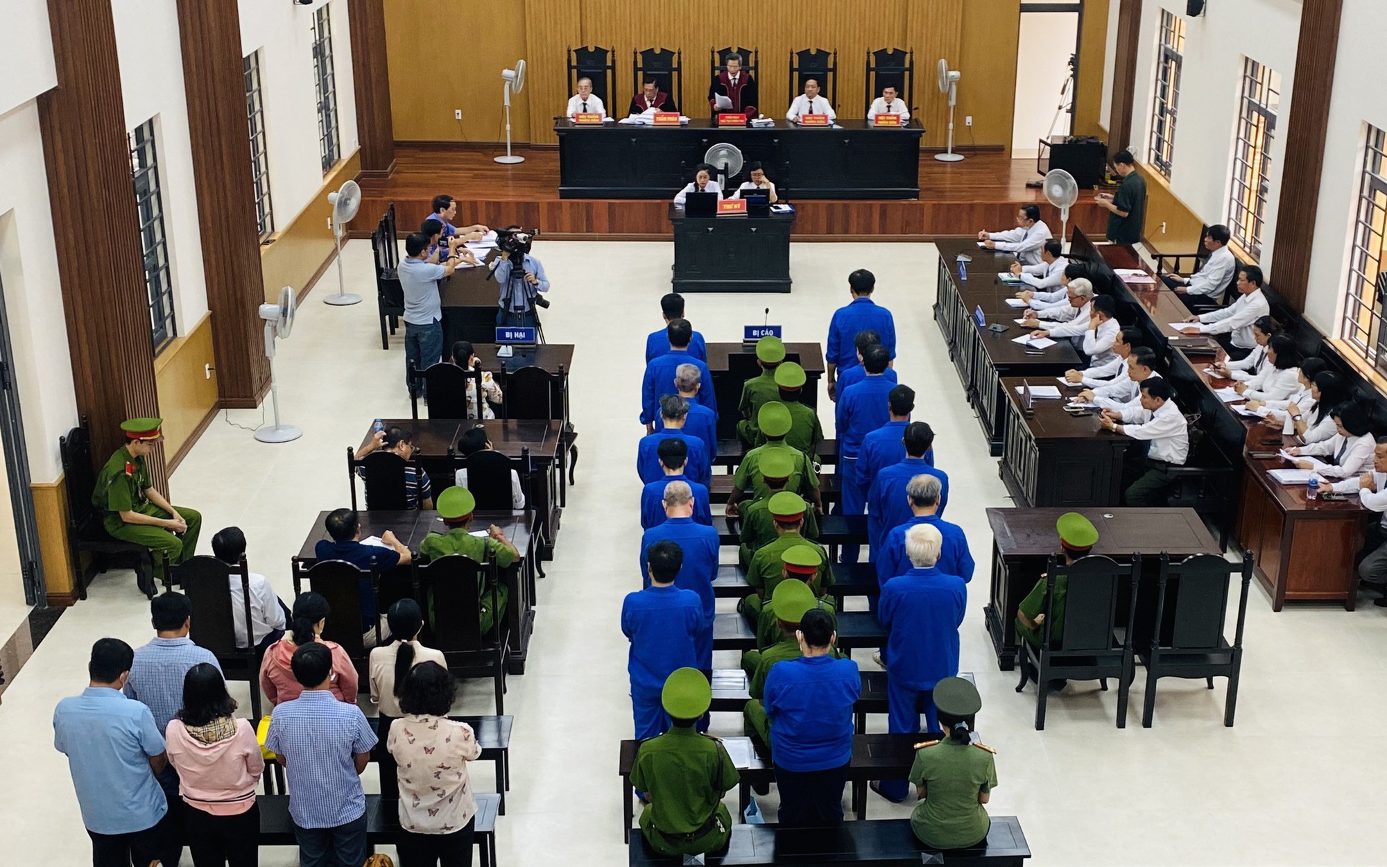 2 cựu phó chủ tịch UBND huyện ở An Giang lãnh án 