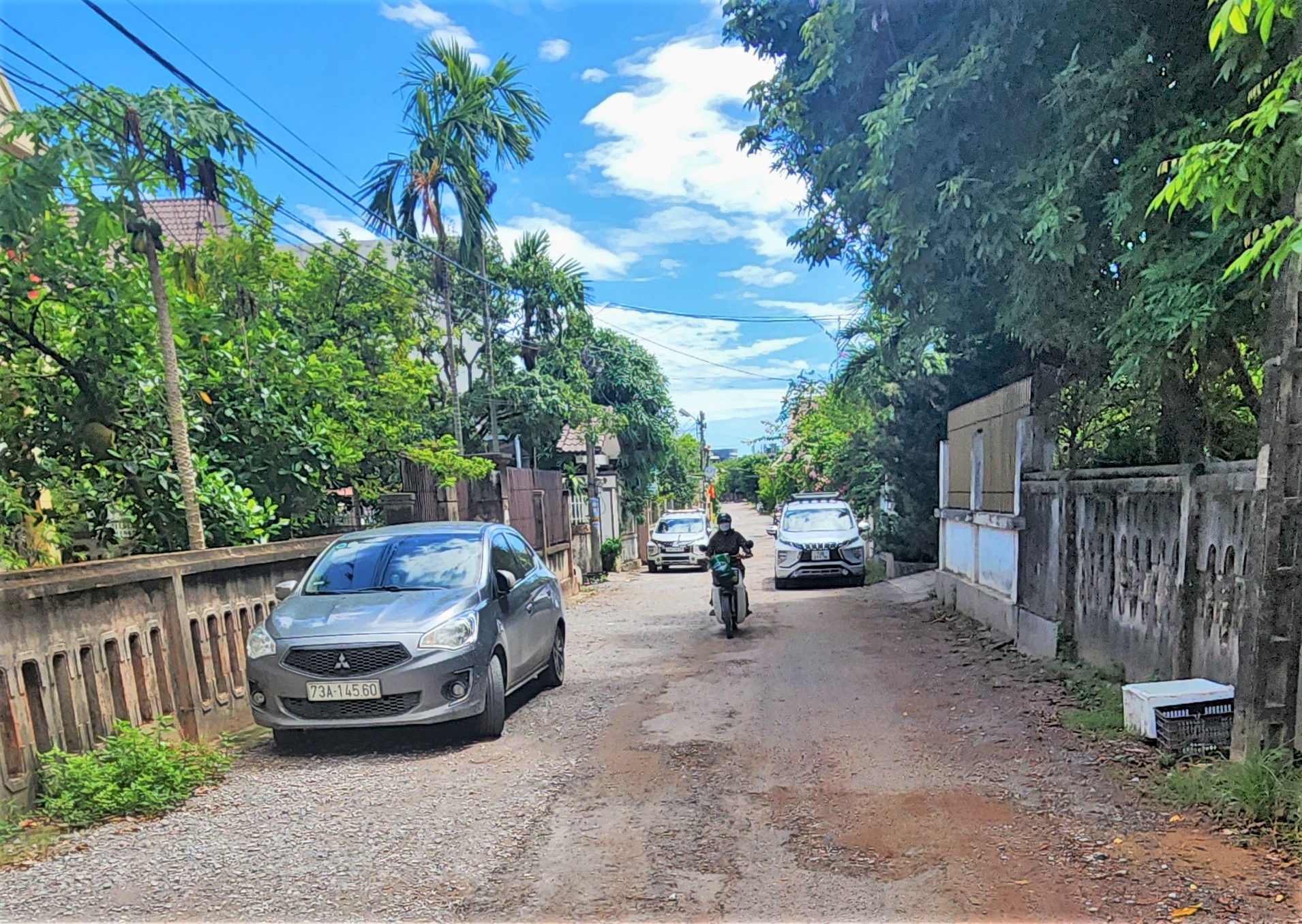 Có 2 con đường bị “bỏ quên" ở TP Đồng Hới- Ảnh 2.