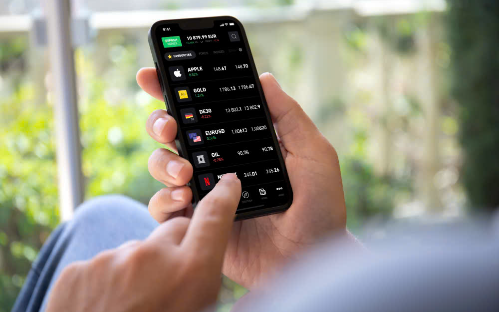 Giao dịch Forex: Nhà đầu tư cần lựa chọn nền tảng thật uy tín