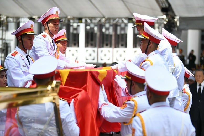 Chủ tịch nước T&ocirc; L&acirc;m: Di sản của Tổng B&iacute; thư Nguyễn Ph&uacute; Trọng sẽ sống m&atilde;i trong lịch sử Việt Nam- Ảnh 5.