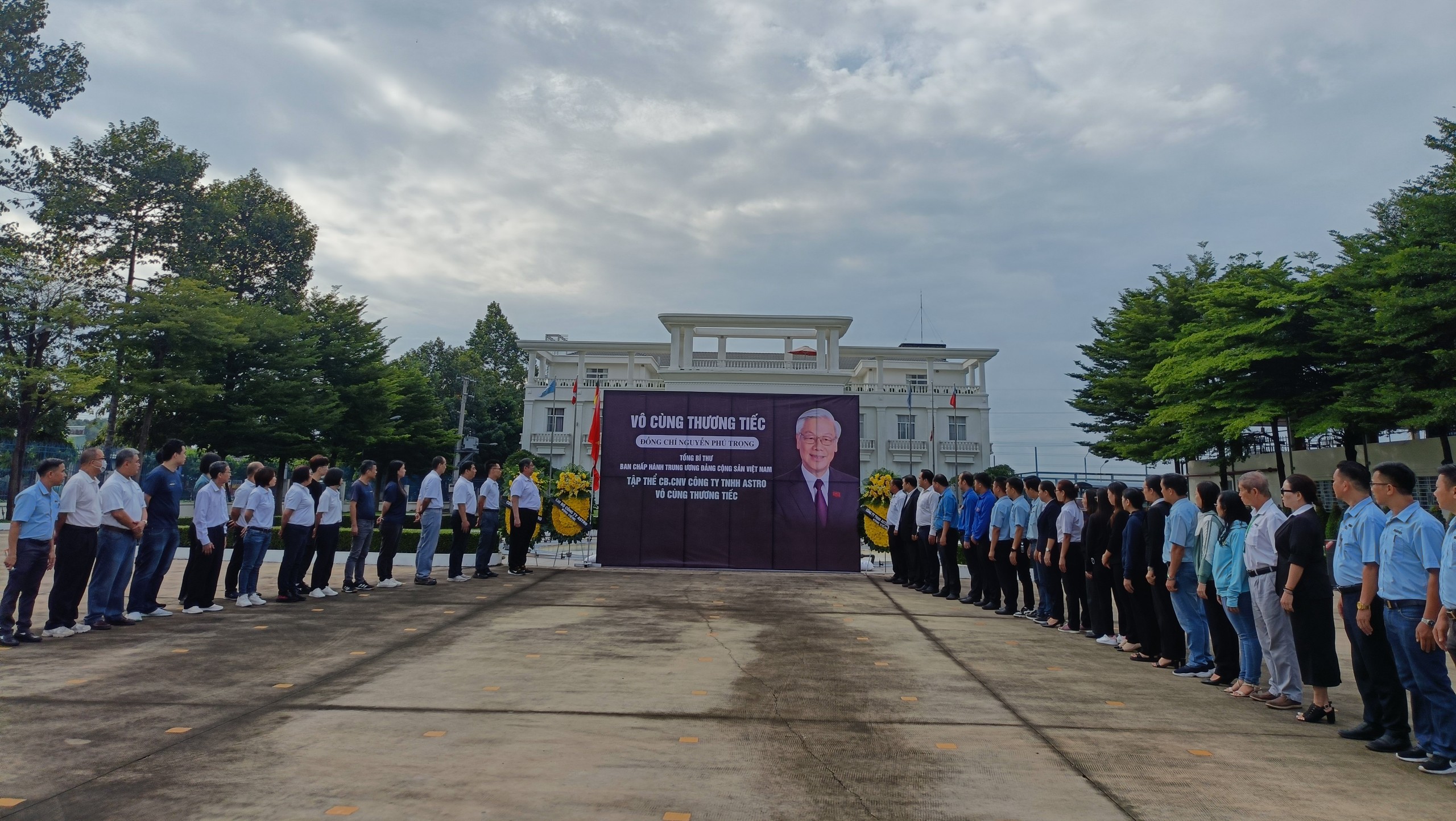 Những kỷ niệm s&acirc;u đậm của c&aacute;n bộ C&ocirc;ng đo&agrave;n khi gặp Tổng B&iacute; thư Nguyễn Ph&uacute; Trọng- Ảnh 7.
