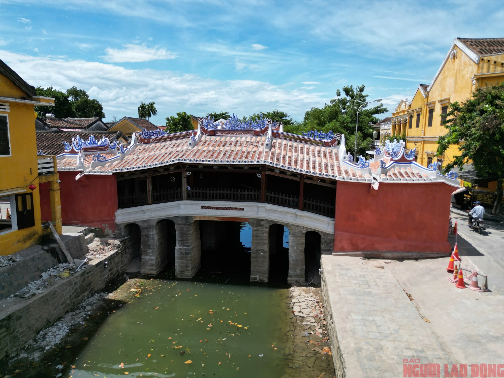 Ngỡ ng&agrave;ng với diện mạo di t&iacute;ch Ch&ugrave;a Cầu - Hội An sau tu bổ- Ảnh 2.