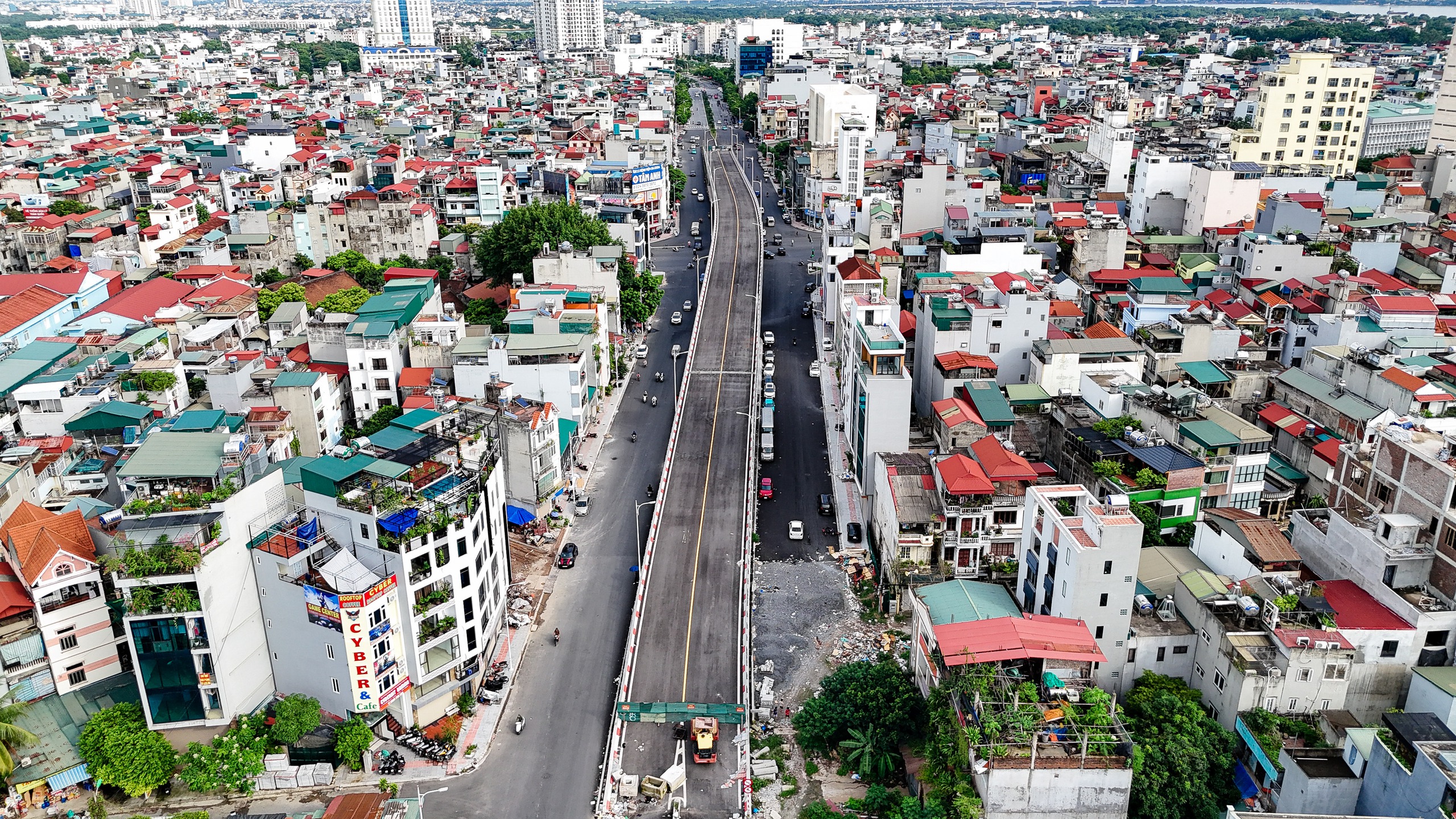 VIDEO: Cận cảnh đoạn đường 1,5 km đầu tư hơn 1.200 tỉ đồng l&agrave;m m&atilde;i kh&ocirc;ng xong- Ảnh 5.