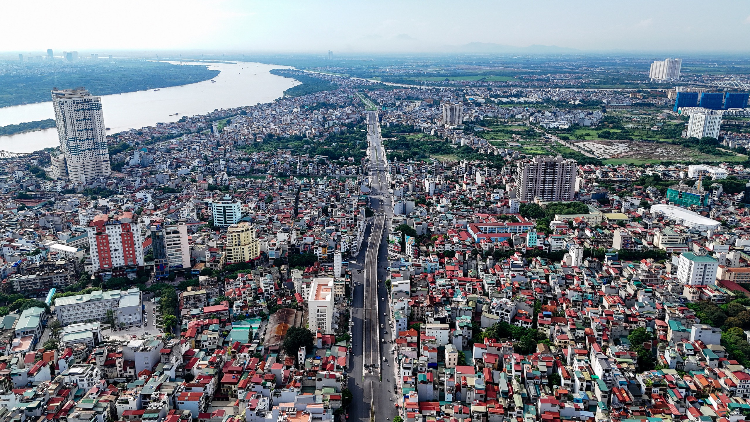 VIDEO: Cận cảnh đoạn đường 1,5 km đầu tư hơn 1.200 tỉ đồng l&agrave;m m&atilde;i kh&ocirc;ng xong- Ảnh 2.