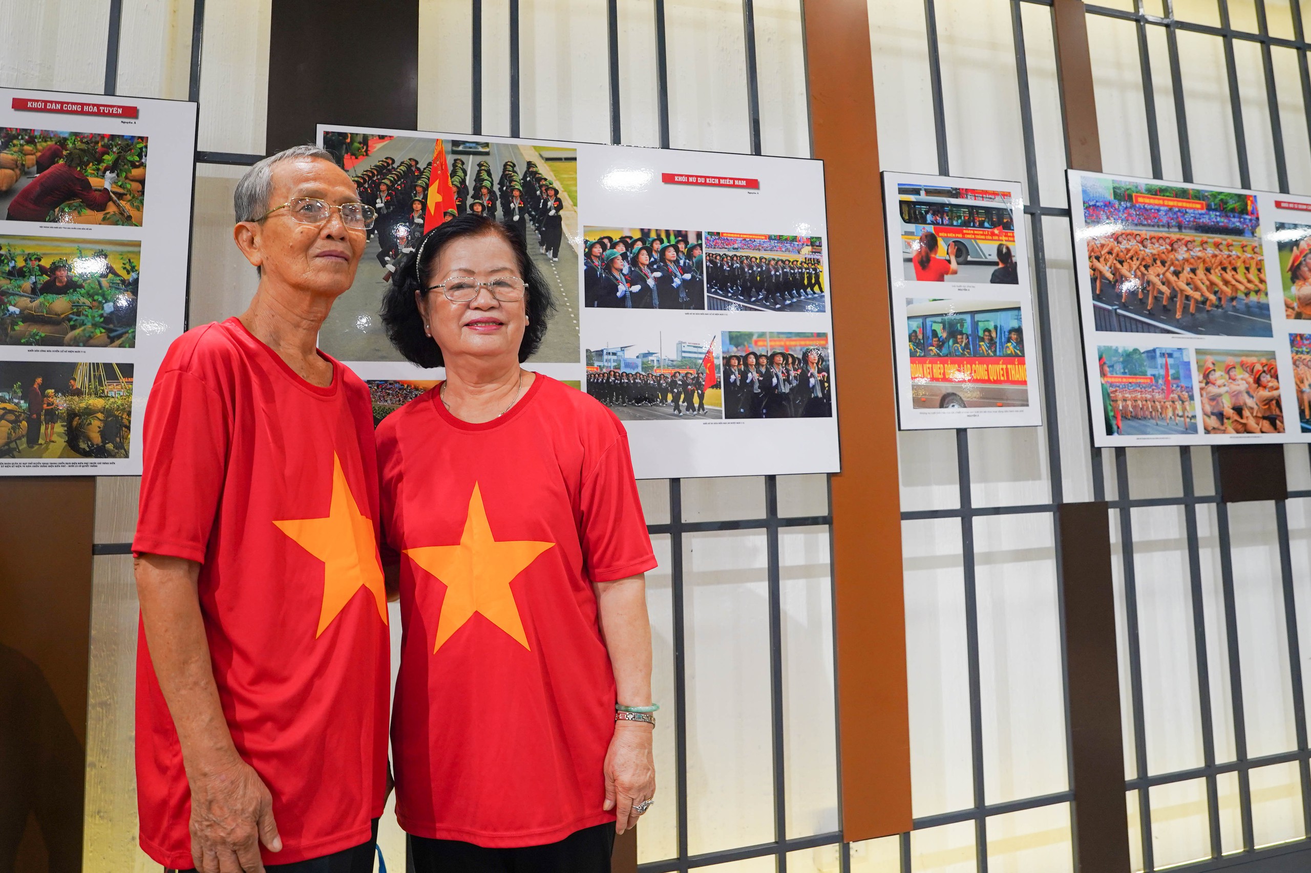 Khai mạc triển l&atilde;m v&agrave; ra mắt s&aacute;ch ảnh 70 năm Chiến thắng Điện Bi&ecirc;n Phủ: Vang m&atilde;i bản h&ugrave;ng ca- Ảnh 13.