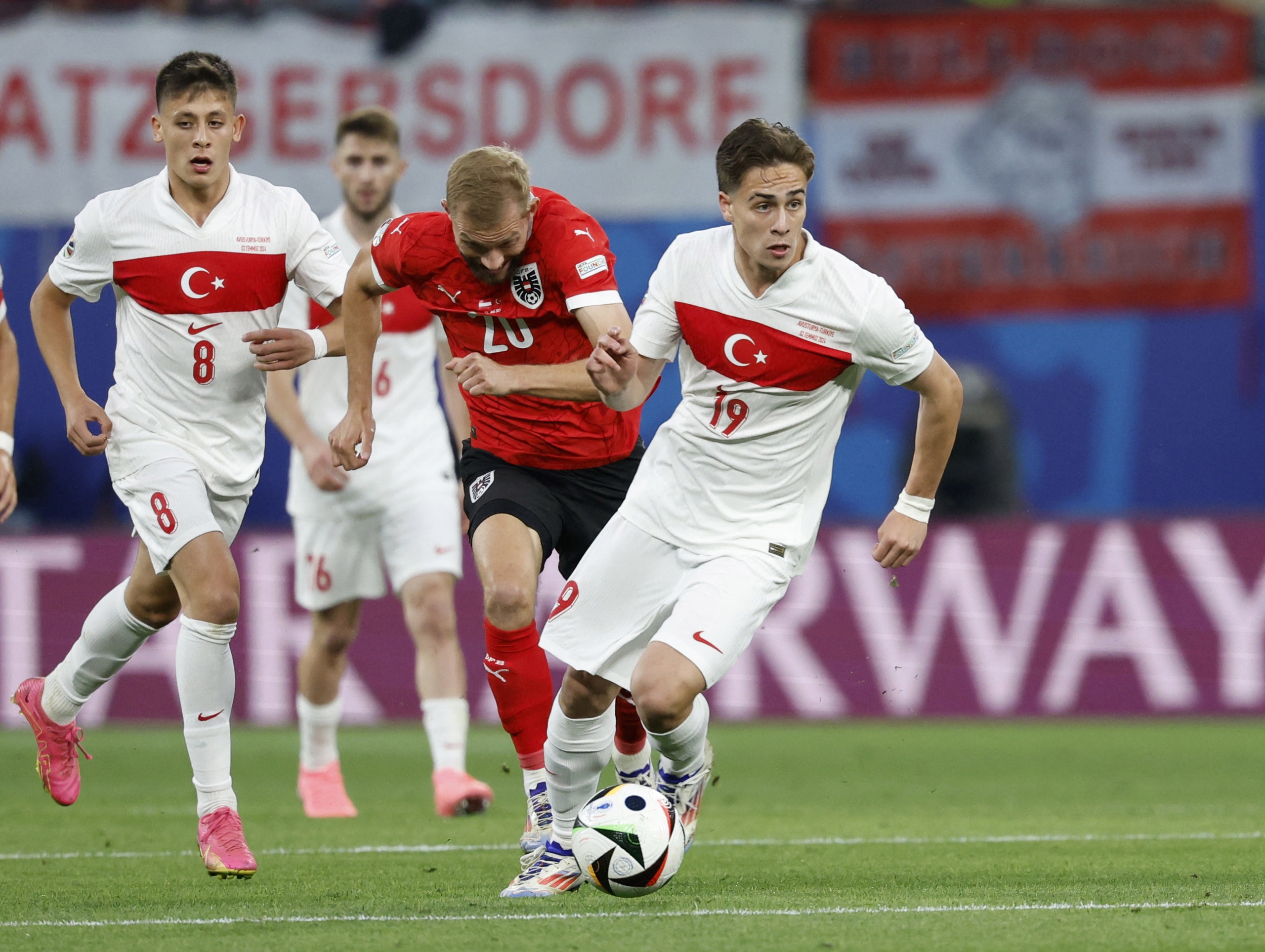 Euro 2024: Những kỷ lục đ&aacute;ng ch&uacute; &yacute; sau trận Thổ Nhĩ Kỳ thắng &Aacute;o- Ảnh 1.