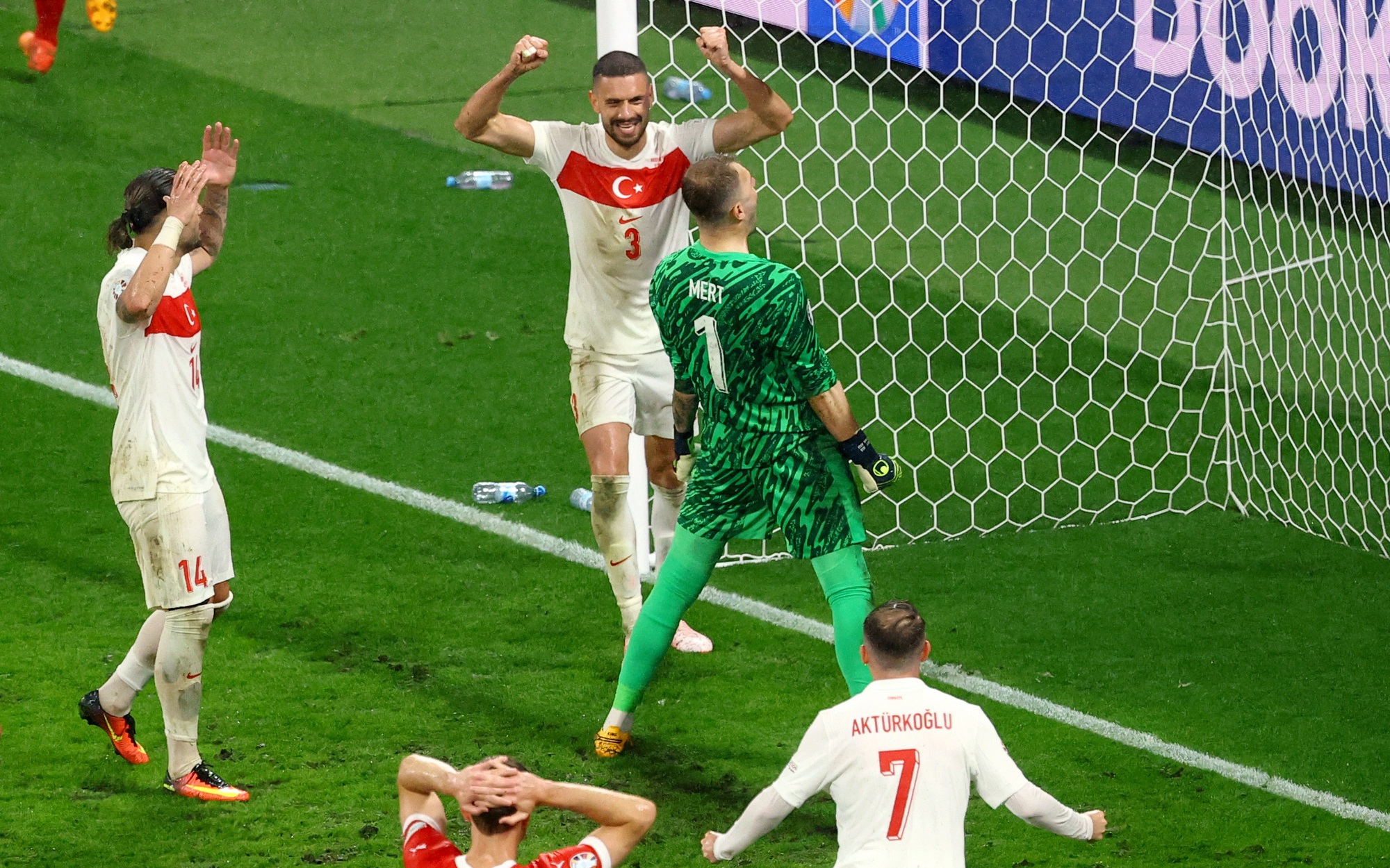 Euro 2024: Những kỷ lục đáng chú ý sau trận Thổ Nhĩ Kỳ thắng Áo
