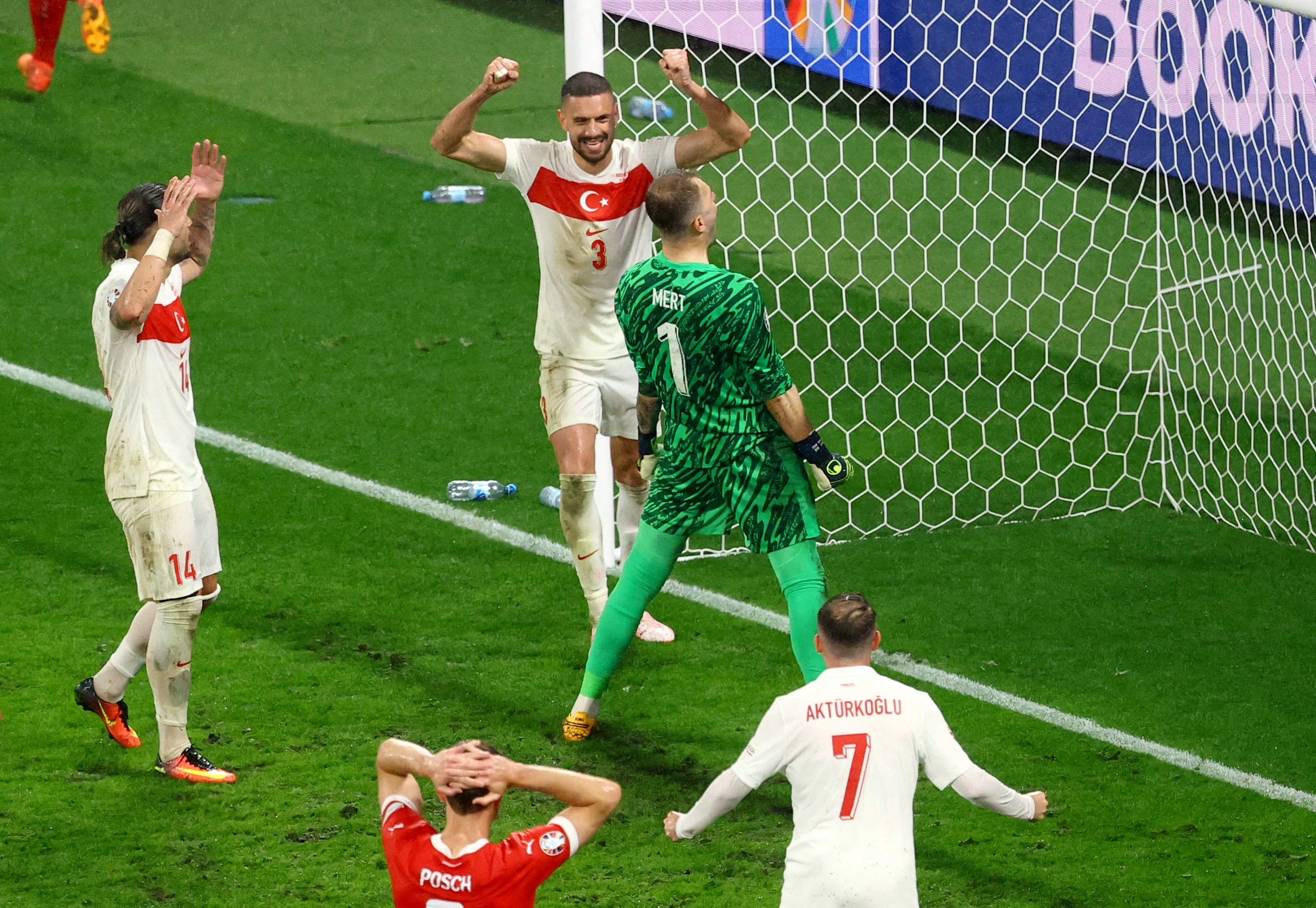 Euro 2024: Những kỷ lục đ&aacute;ng ch&uacute; &yacute; sau trận Thổ Nhĩ Kỳ thắng &Aacute;o- Ảnh 5.