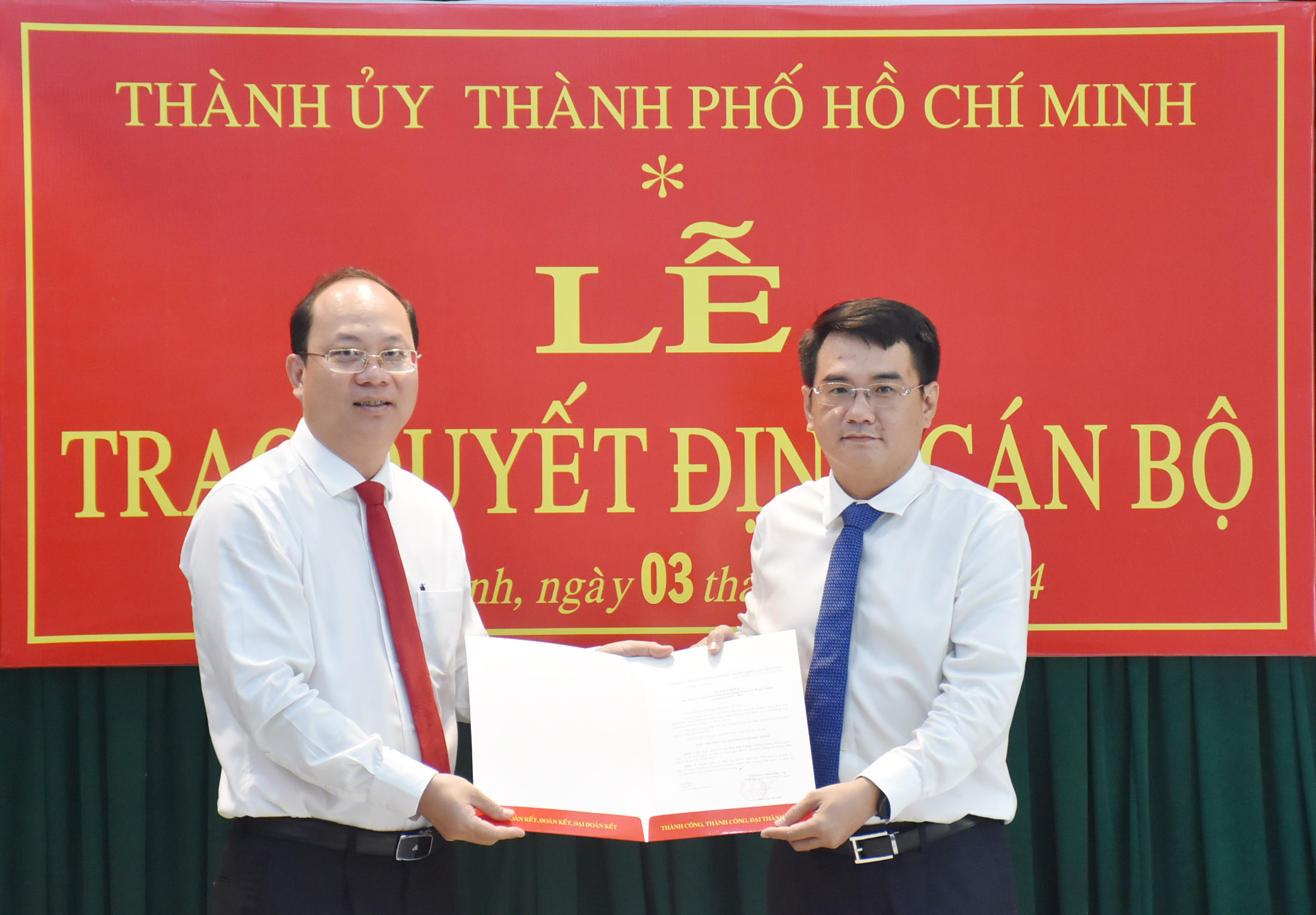 &Ocirc;ng L&ecirc; Như Hải Long được bầu giữ chức Ph&oacute; Chủ tịch UBND huyện B&igrave;nh Ch&aacute;nh- Ảnh 2.