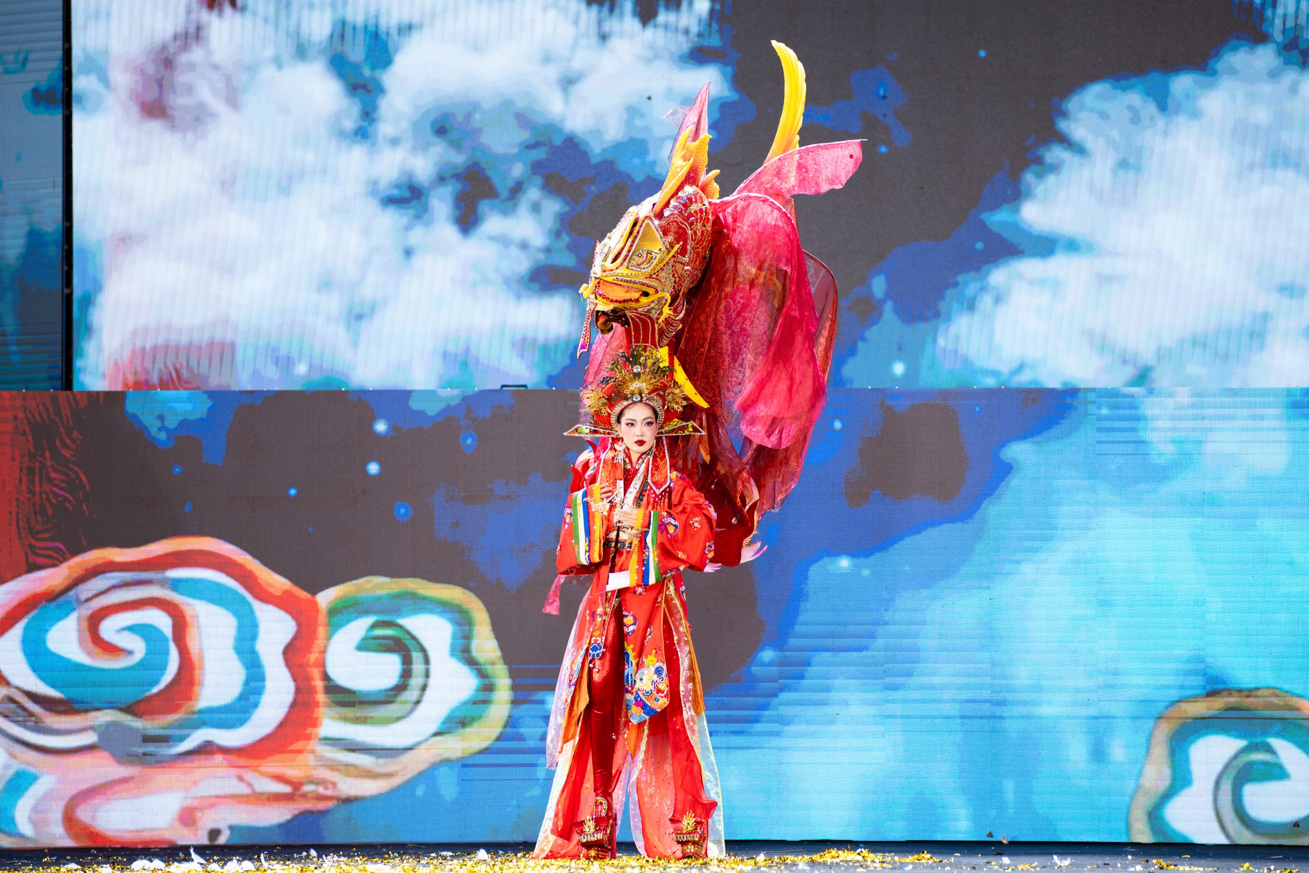 Ban tổ chức Hoa hậu Hoa bình Việt Nam 2024 xin lỗi sau sự cố "Bà Trưng thành Bà Triệu"- Ảnh 26.