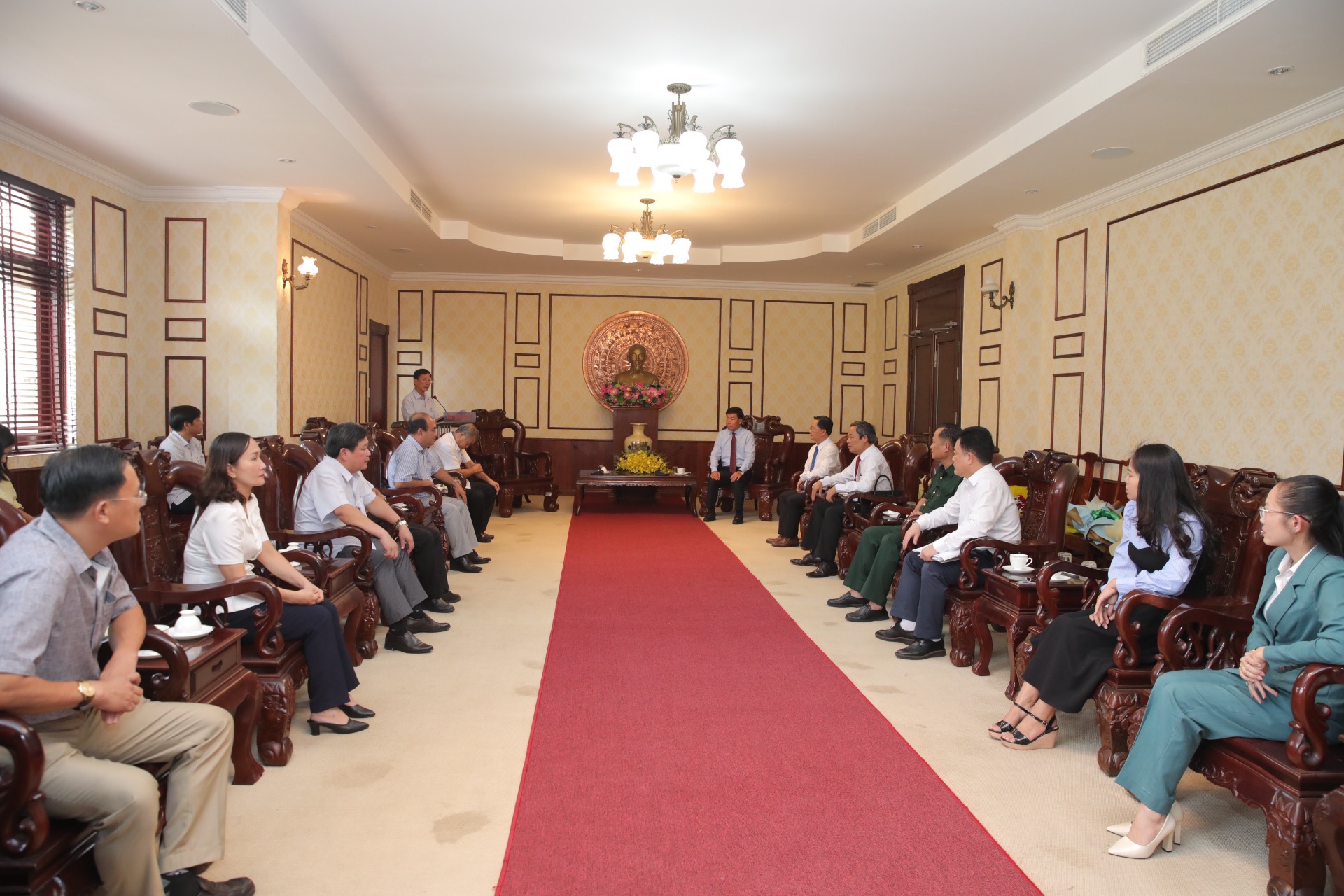 &Ocirc;ng H&agrave; Anh Dũng giữ chức Chủ tịch Ủy ban MTTQ Việt Nam tỉnh B&igrave;nh Phước- Ảnh 1.