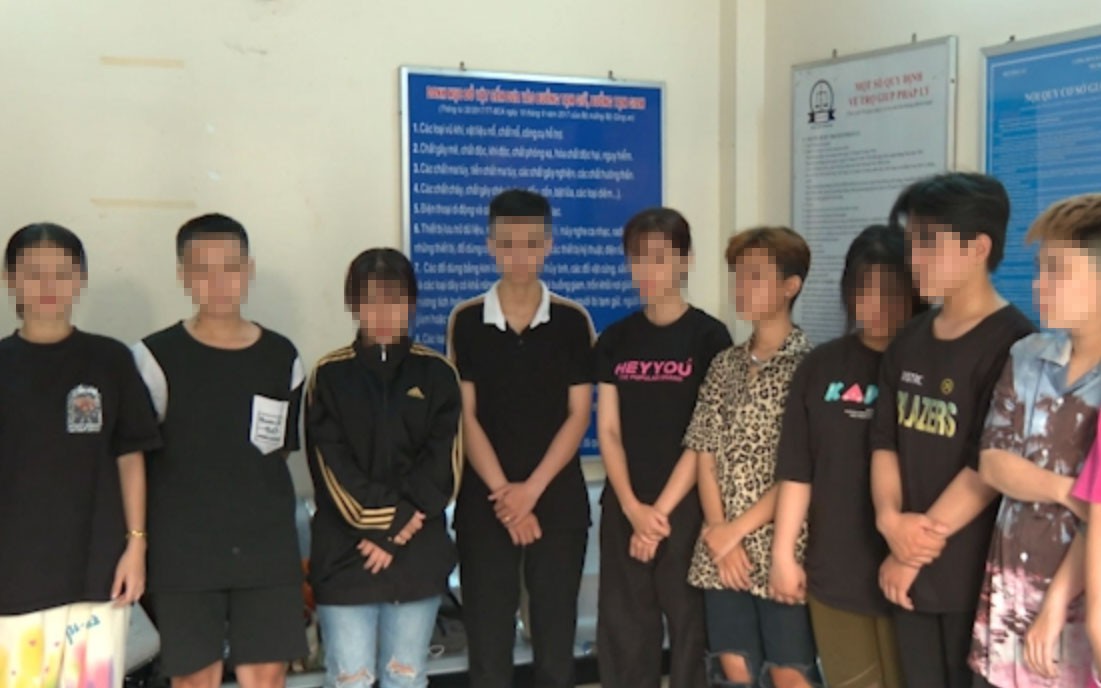 Th&ecirc;m c&ocirc;ng cụ chặn lừa đảo