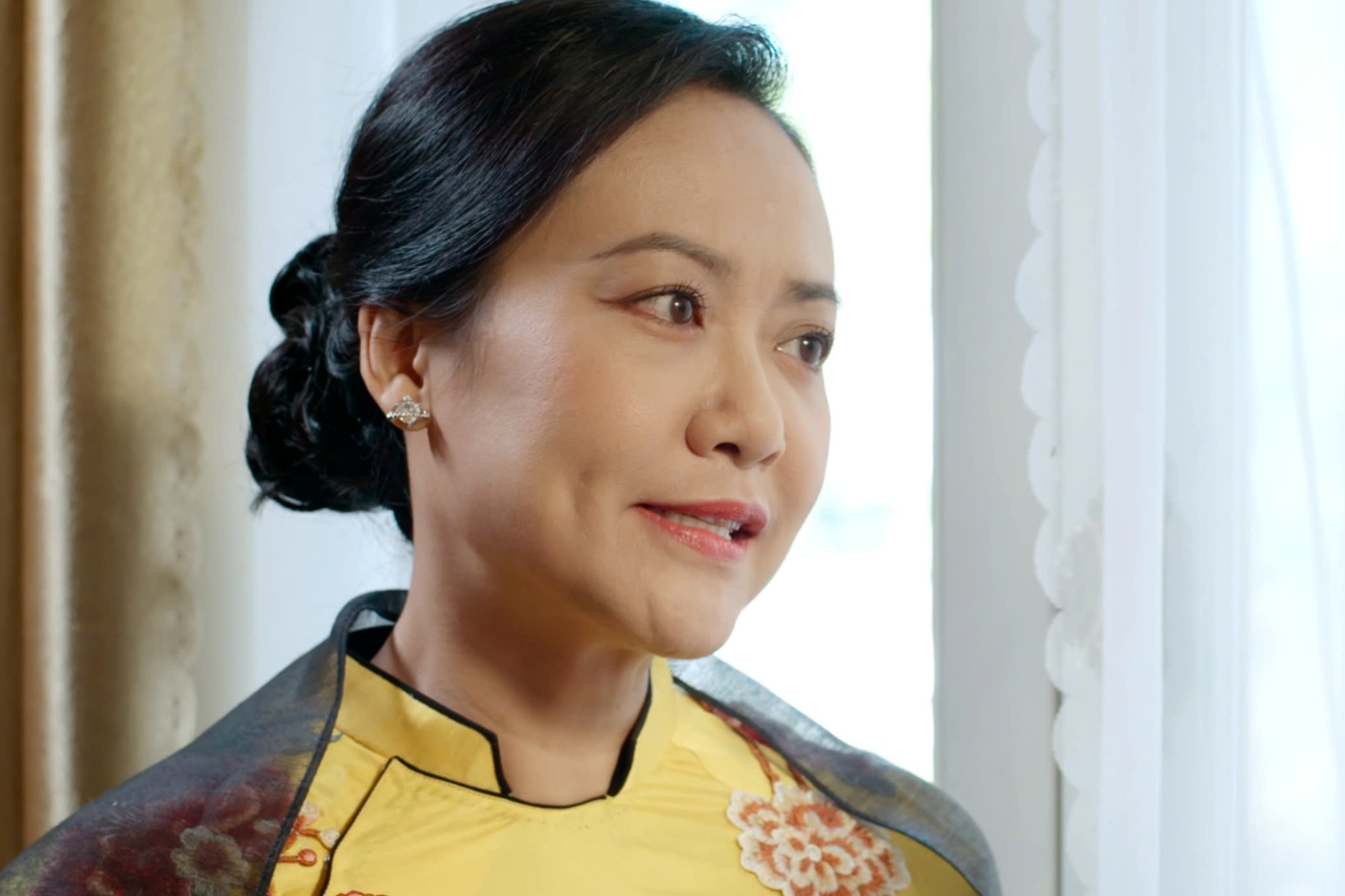 Ngọc Lan v&agrave; "idol đời đầu" Hồng &Aacute;nh đấu nhau- Ảnh 3.