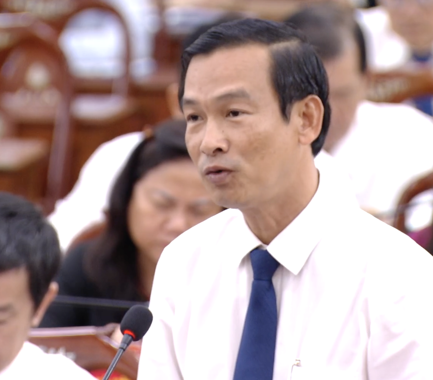 Cần Thơ: Đi nhiều nước, đại biểu boăn khoăn xúc tiến kiểu