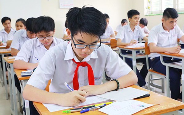 Hàng trăm ngàn học sinh chuyển hướng
