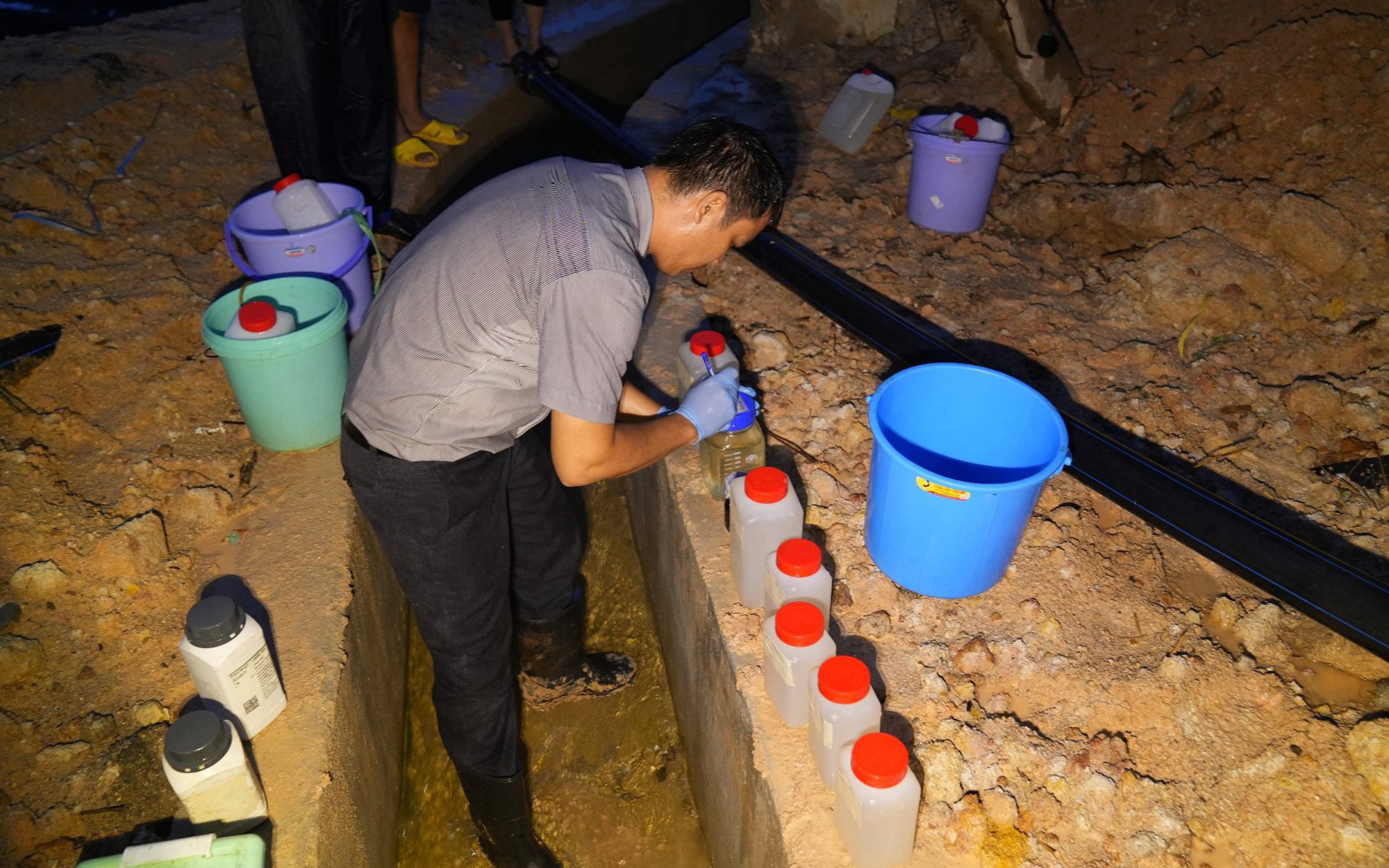 Diễn biến nóng vụ phát hiện “đường ống lạ” ở Bà Rịa- Vũng Tàu 