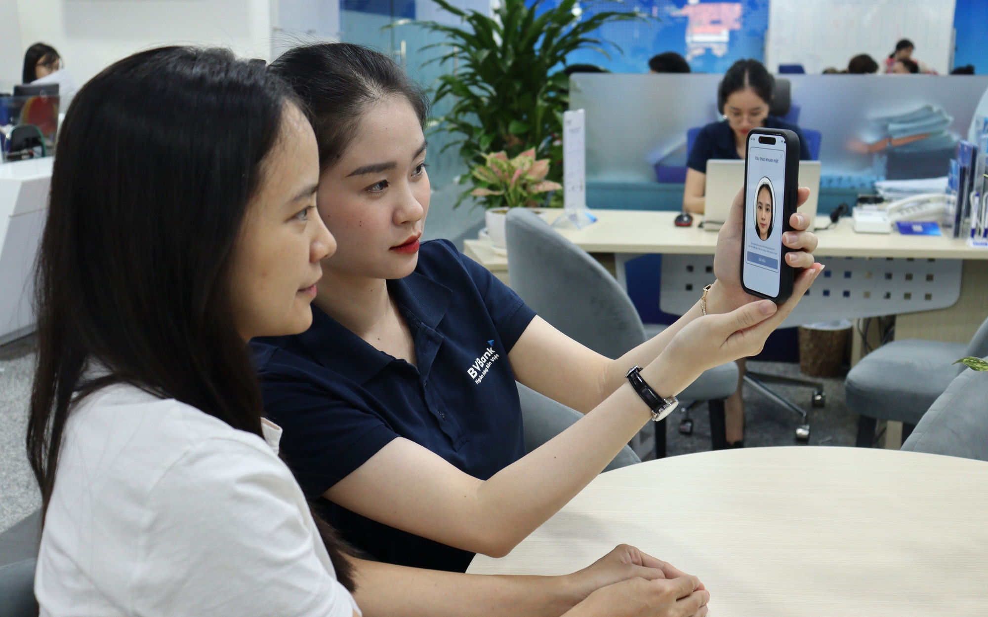 Lo ảnh tĩnh, công nghệ Deepfake qua mặt sinh trắc học ngân hàng