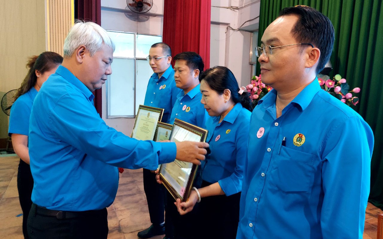 Nâng cao tay nghề, hỗ trợ đoàn viên - lao động khó khăn