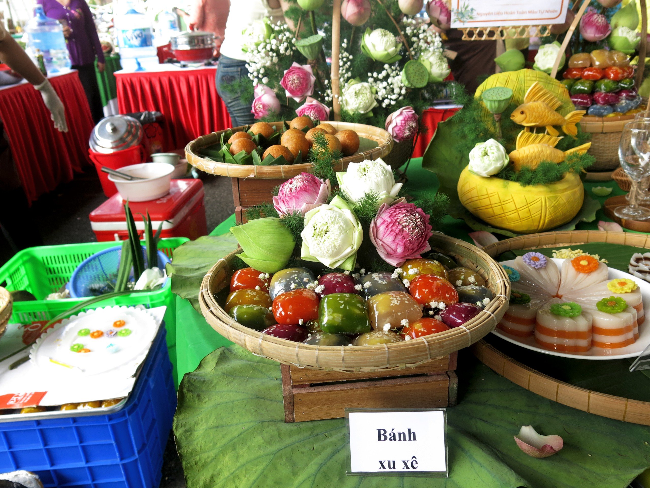 H&agrave;ng trăm loại b&aacute;nh d&acirc;n gian khiến người xem muốn thưởng thức ngay- Ảnh 8.