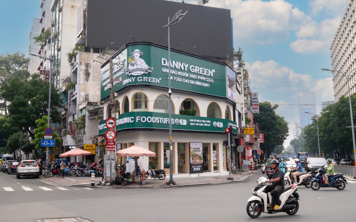 Cơ hội và thách thức của nông sản hữu cơ DannyGreen khi đặt chân vào vị thế đắt đỏ Quận 1?