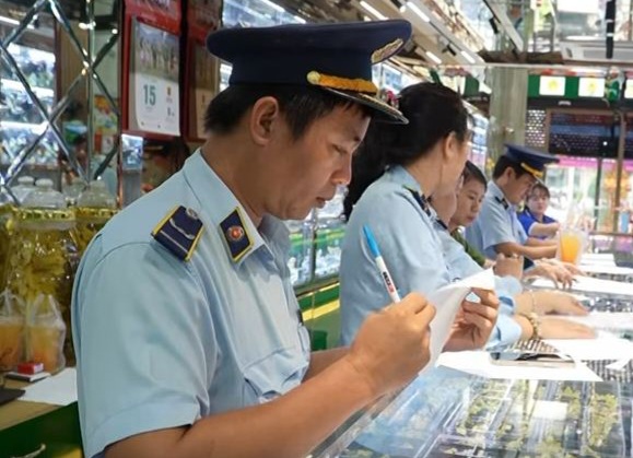 Xử phạt nhiều tiệm v&agrave;ng ở Cần Thơ v&agrave; Long An- Ảnh 3.